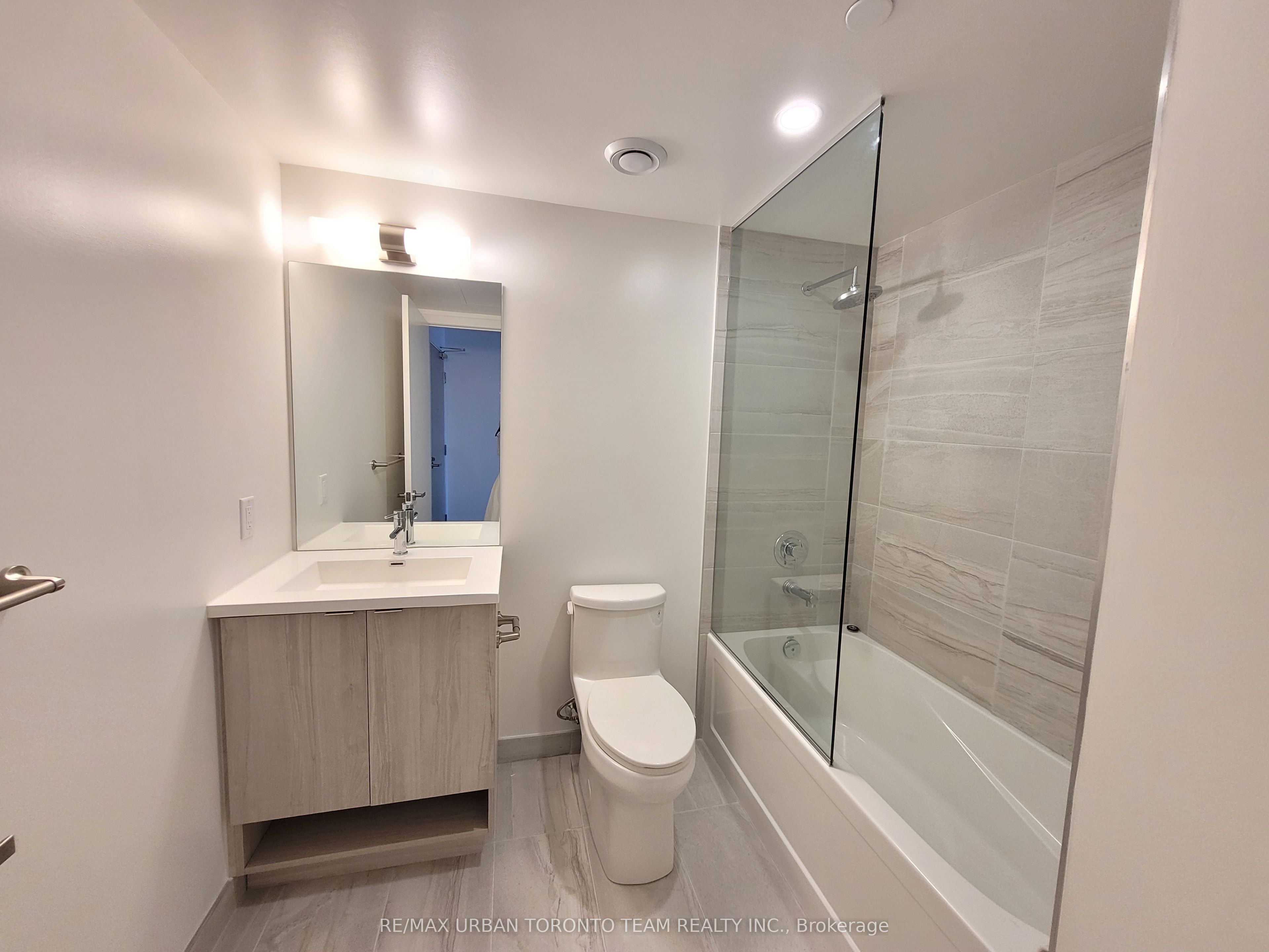 138 Downes Street 2710 Property Photo 8