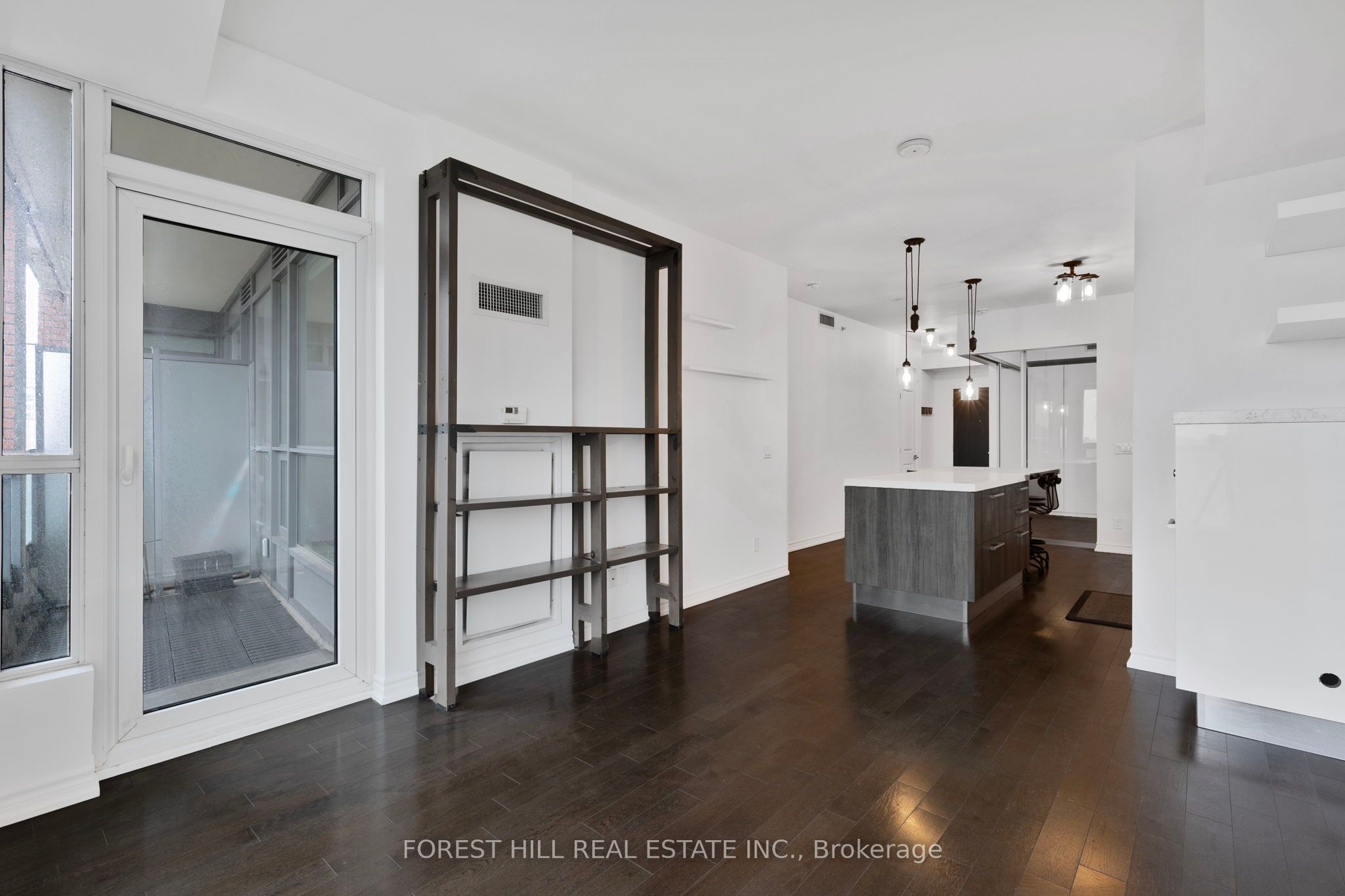23 Glebe Road W 609 Property Photo 17