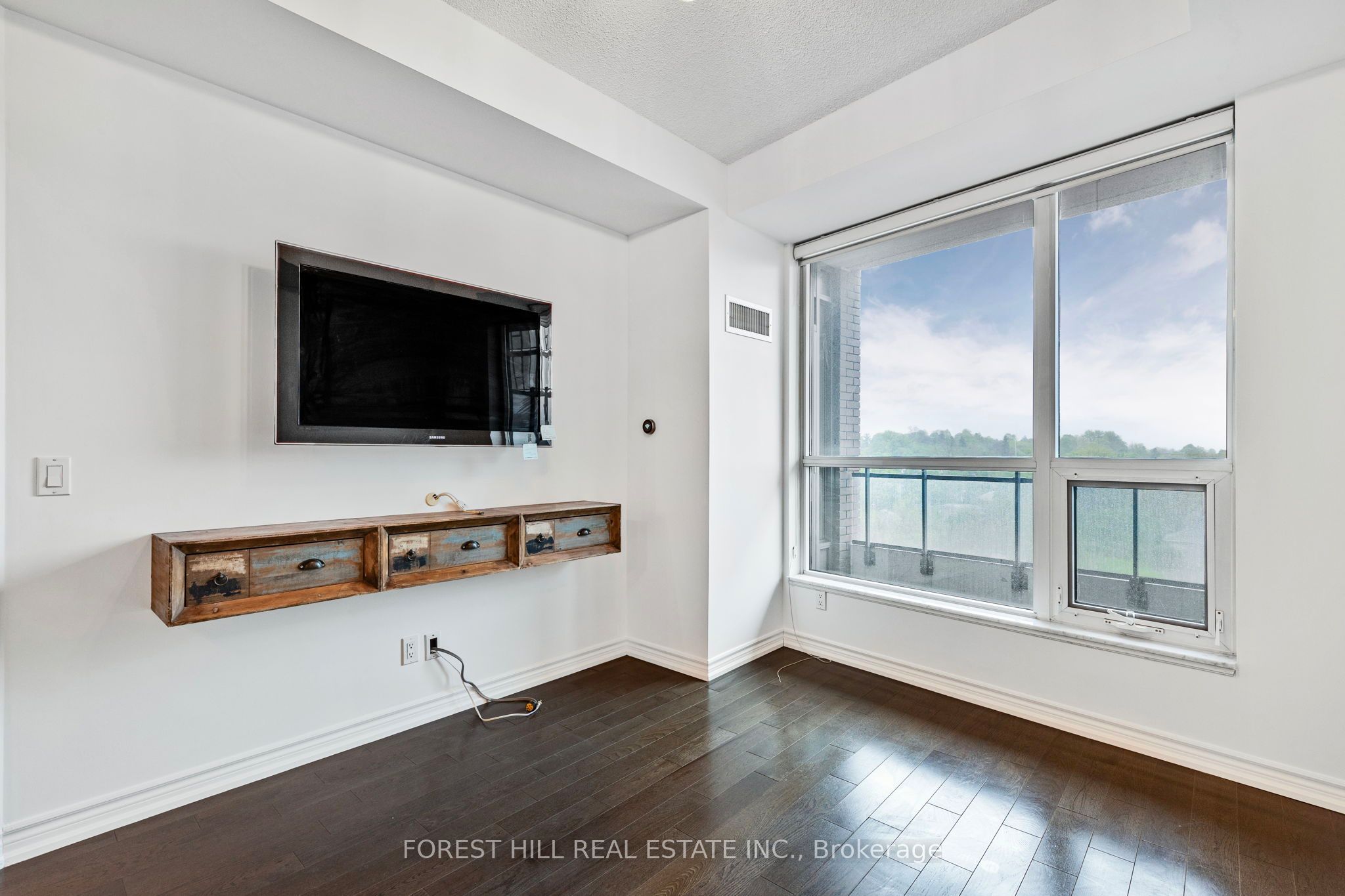 23 Glebe Road W 609 Property Photo 20