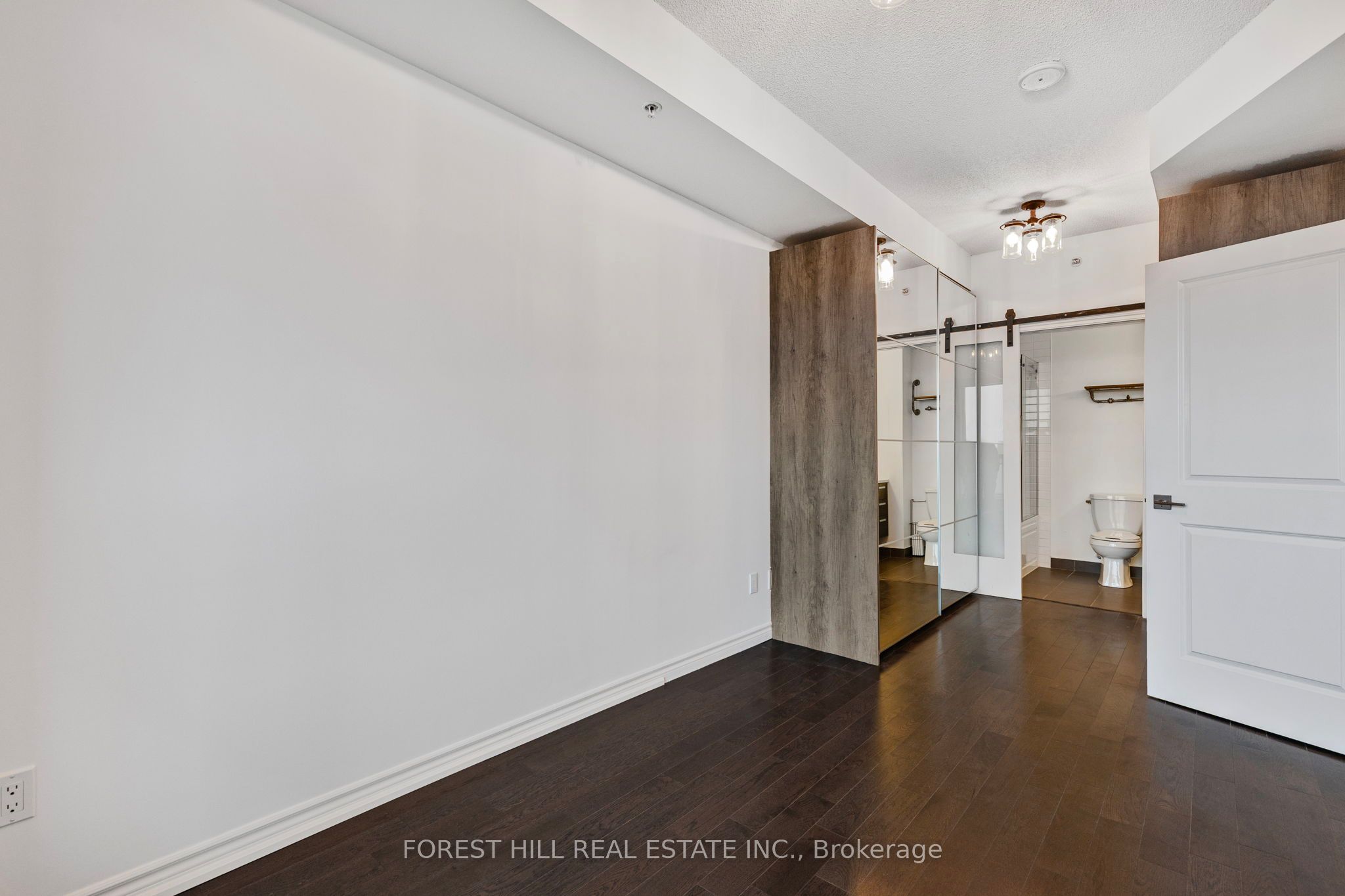 23 Glebe Road W 609 Property Photo 21