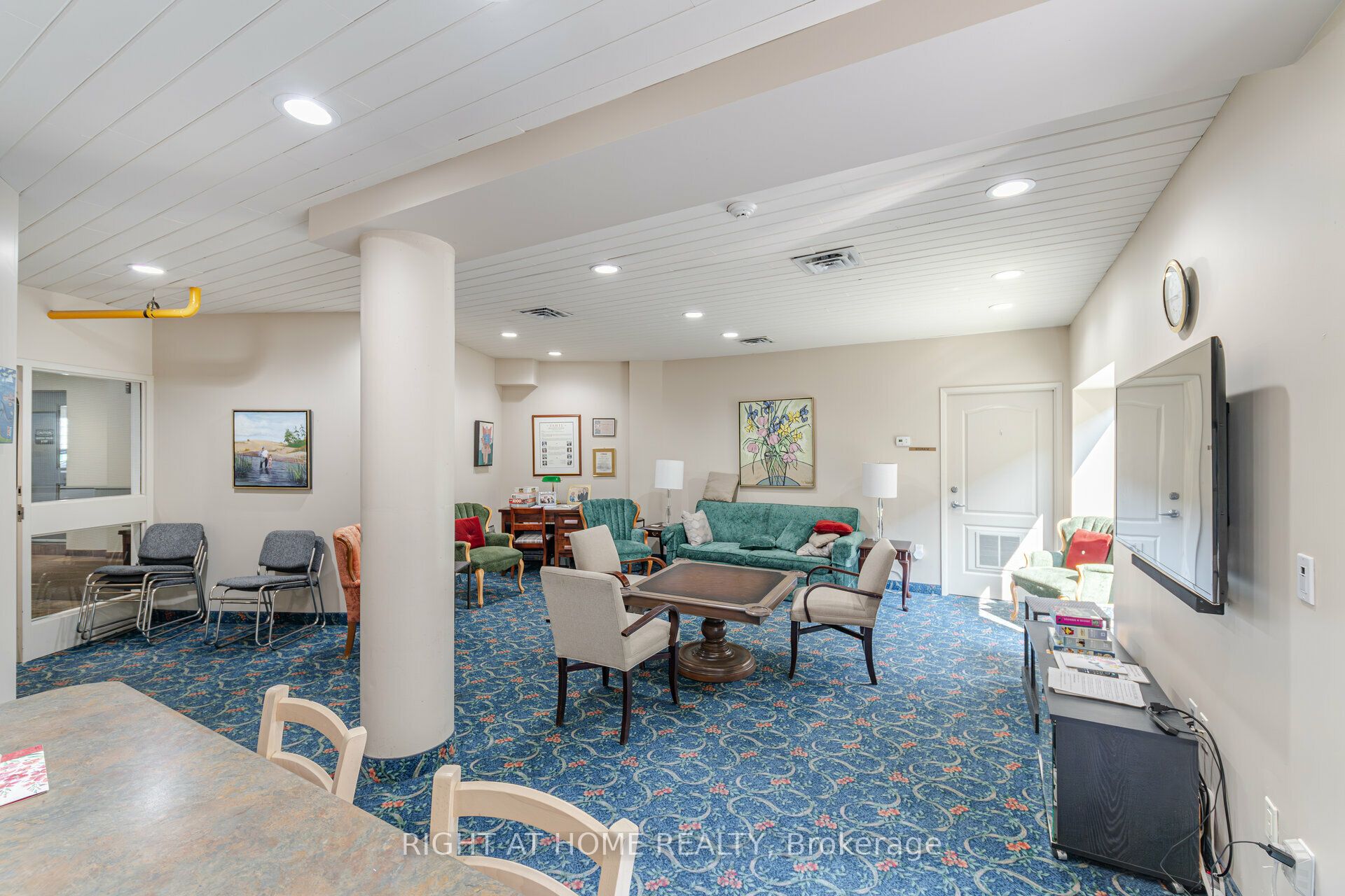 #306 - 1387 Bayview Avenue Property Photo 30