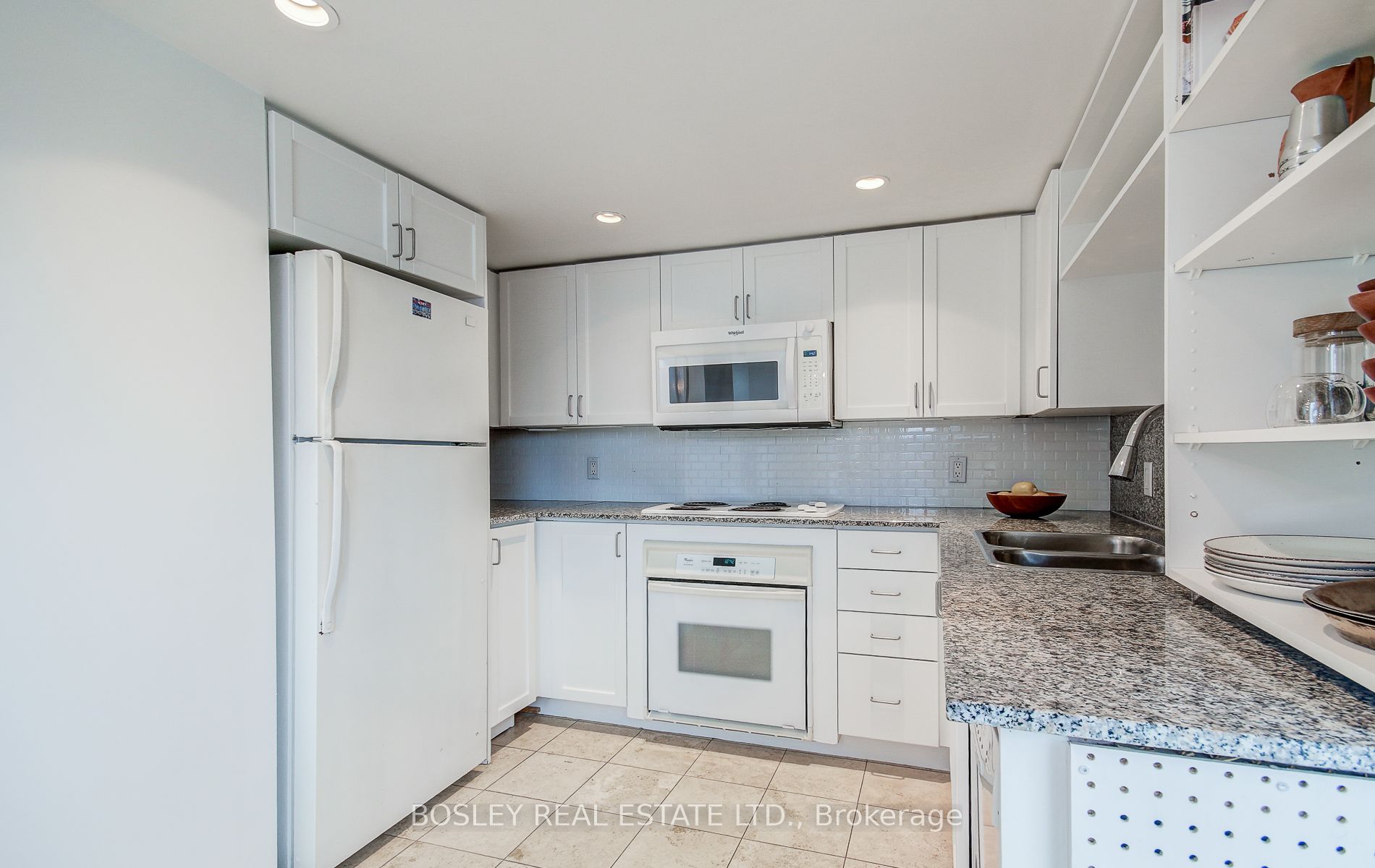 8 Park Road 2010 Property Photo 14