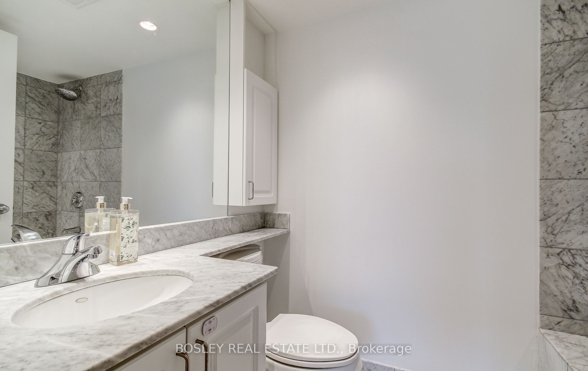8 Park Road 2010 Property Photo 20