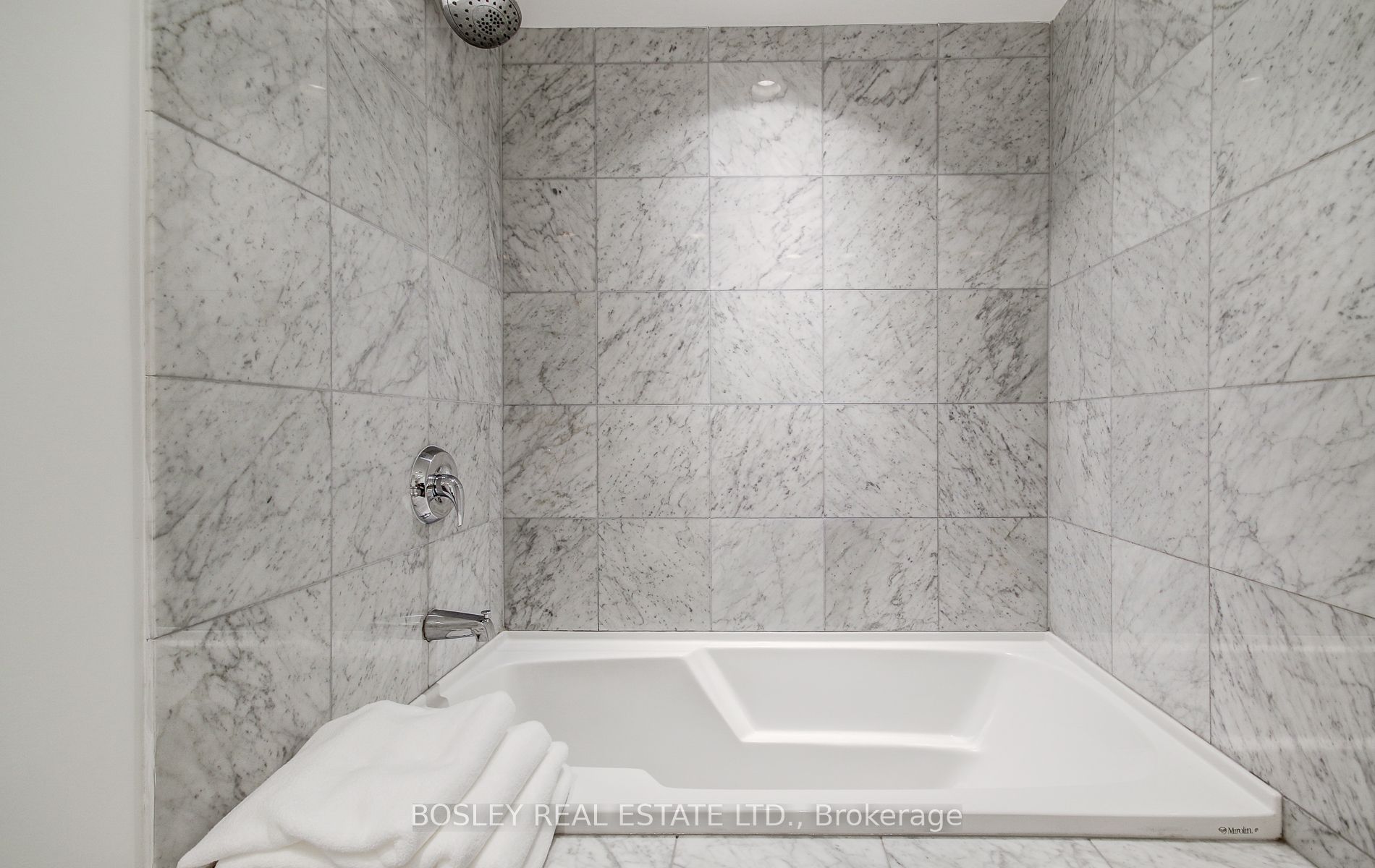 8 Park Road 2010 Property Photo 21