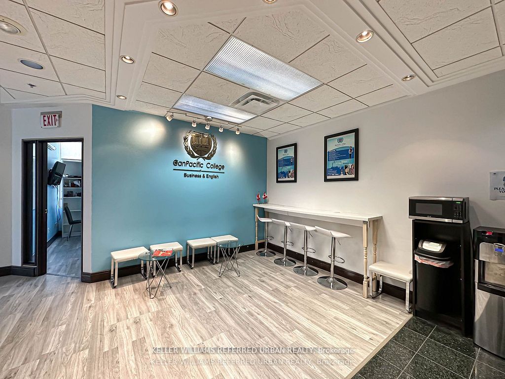 #508 - 477 Richmond Street Property Photo 2