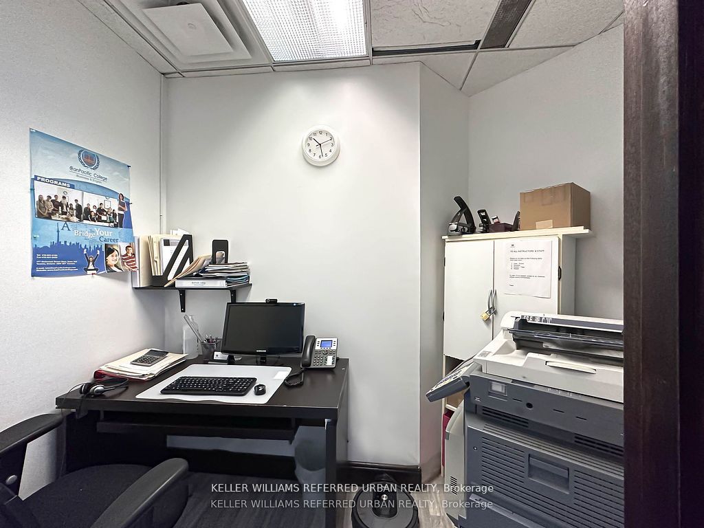 #508 - 477 Richmond Street Property Photo 12