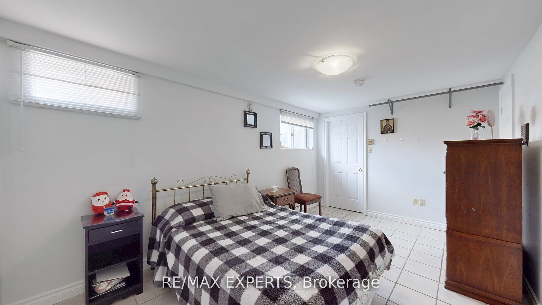 106 Kenwood Avenue Bsmnt Property Photo 16