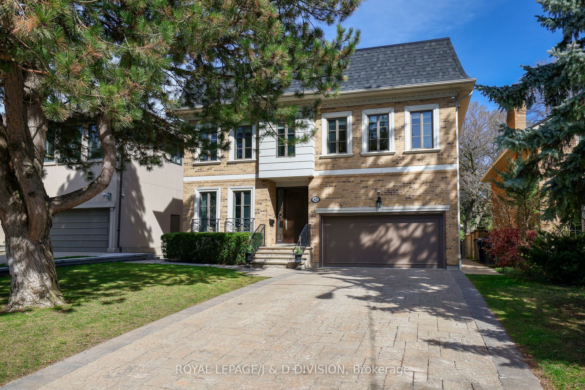 82 Munro Boulevard Property Photo 1