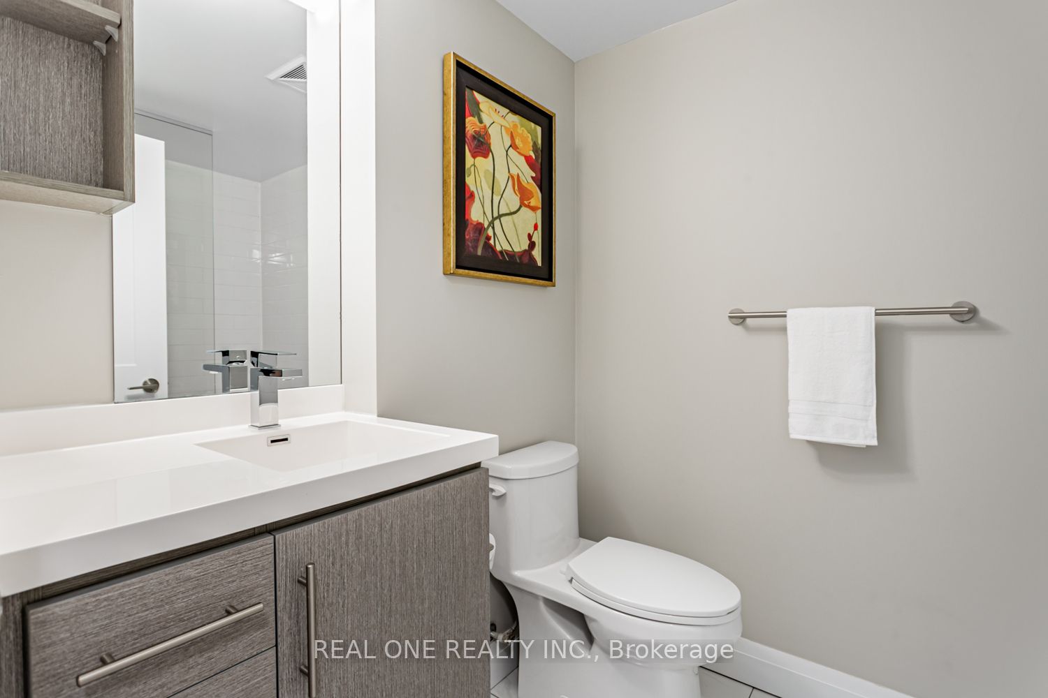 #201 - 181 Huron Street Property Photo 19