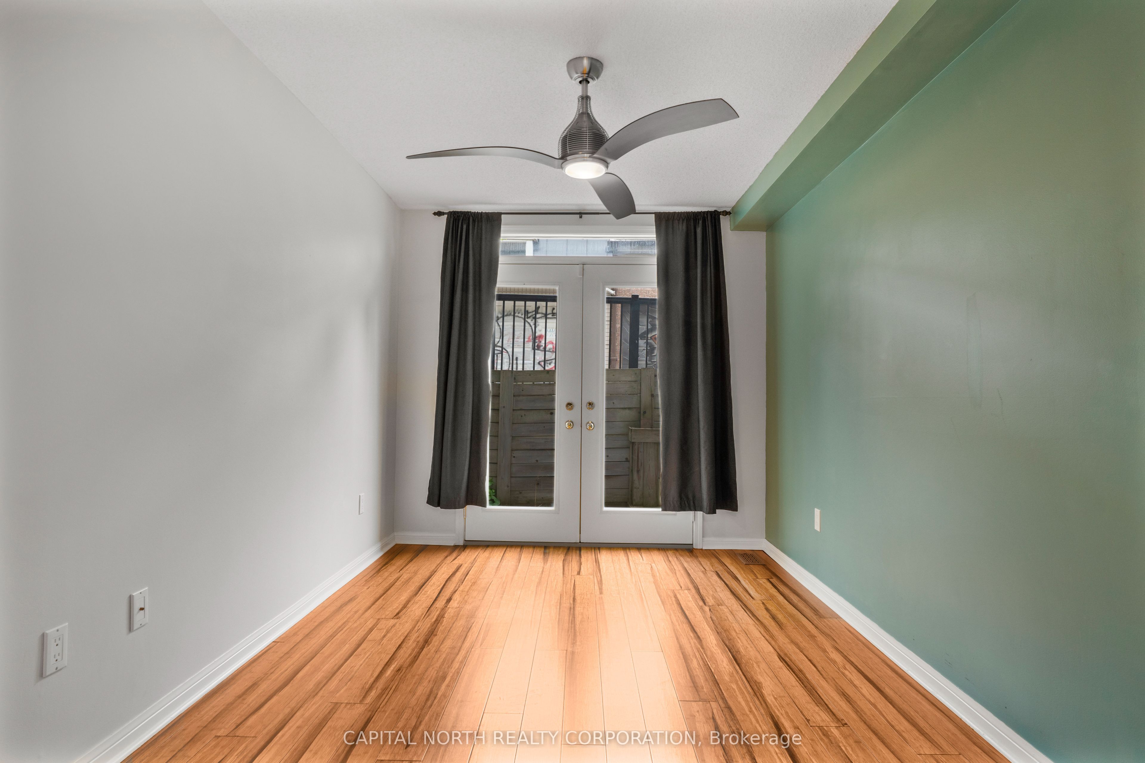#119 - 51 Halton Street Property Photo 8