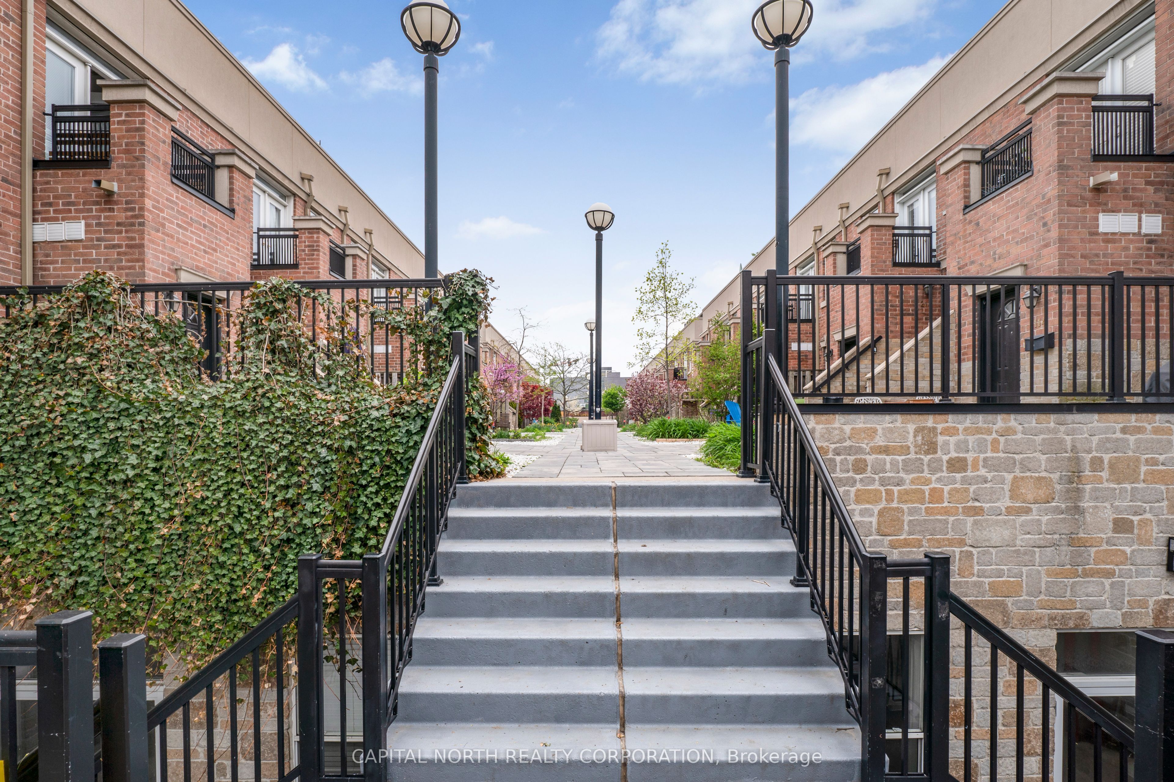 #119 - 51 Halton Street Property Photo 15