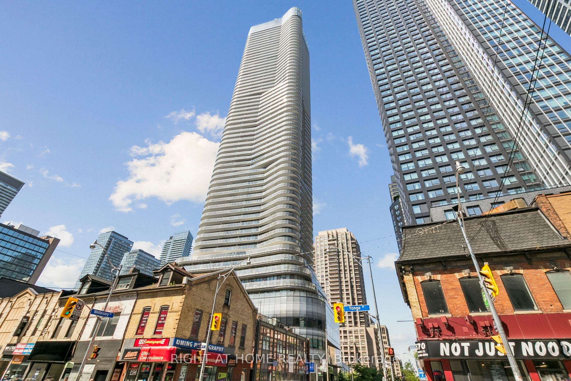 #5408 - 11 Wellesley St W Avenue Property Photo 1