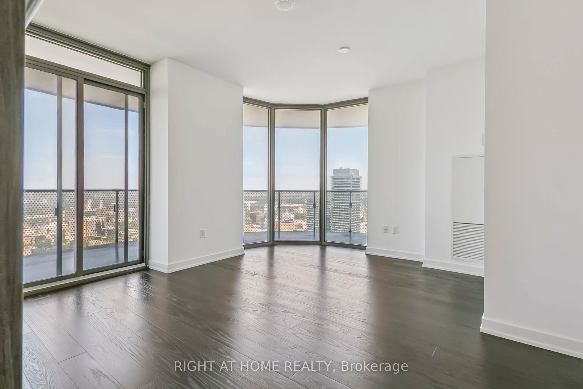 #5408 - 11 Wellesley St W Avenue Property Photo 16