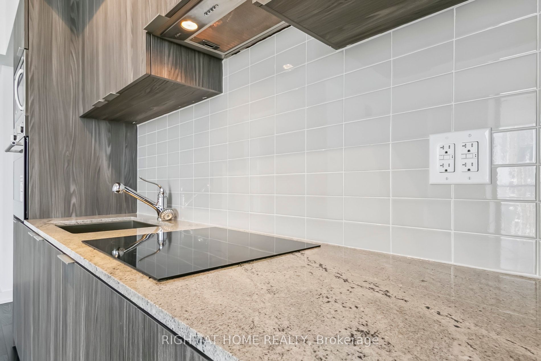#5408 - 11 Wellesley St W Avenue Property Photo 19