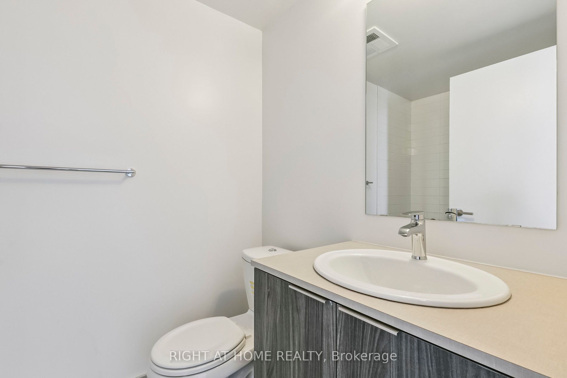 #5408 - 11 Wellesley St W Avenue Property Photo 26