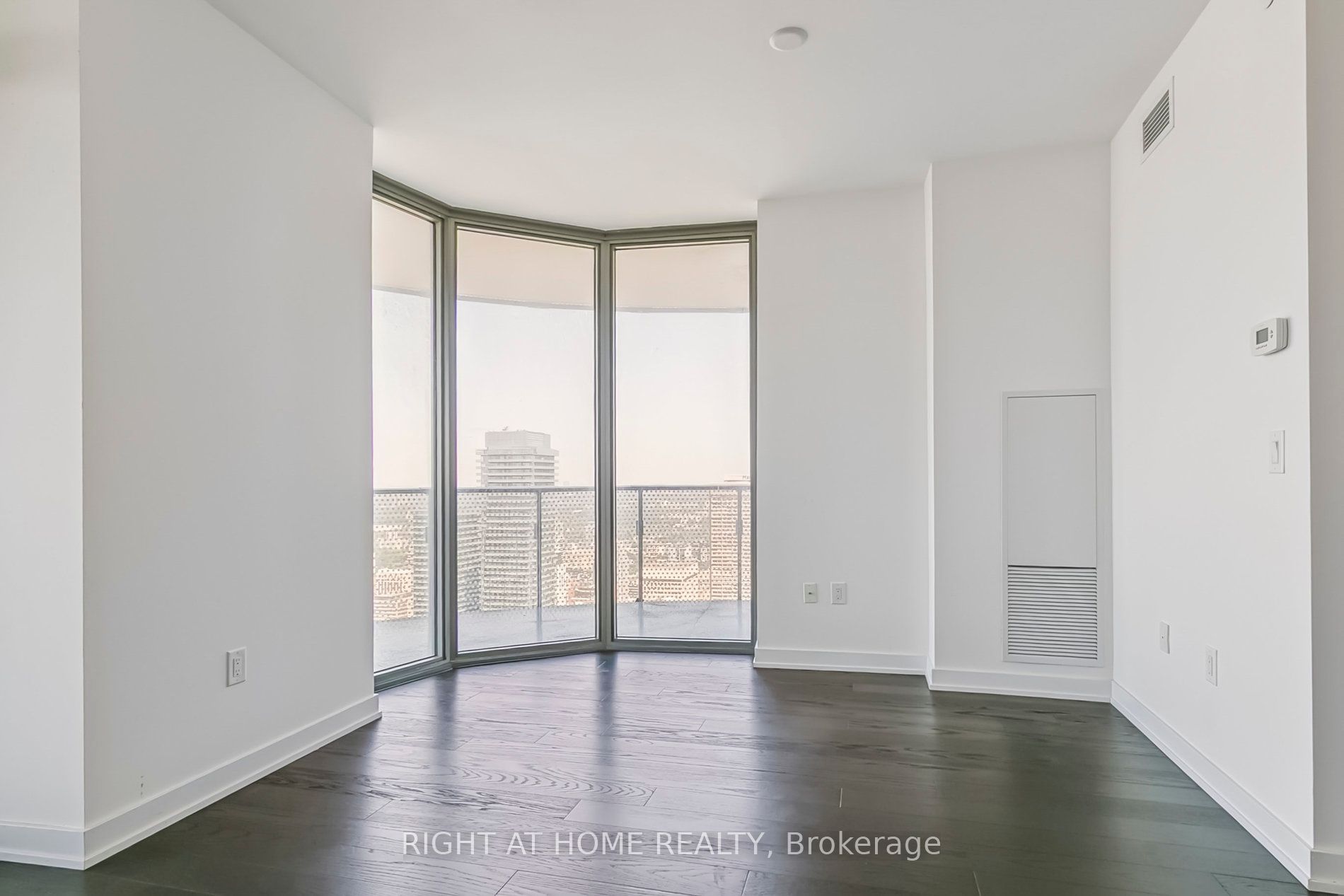 #5408 - 11 Wellesley St W Avenue Property Photo 32