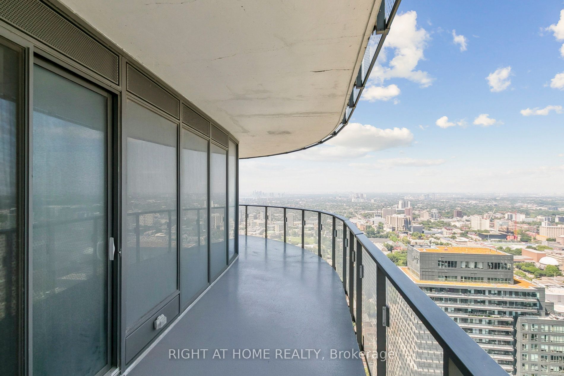 #5408 - 11 Wellesley St W Avenue Property Photo 34