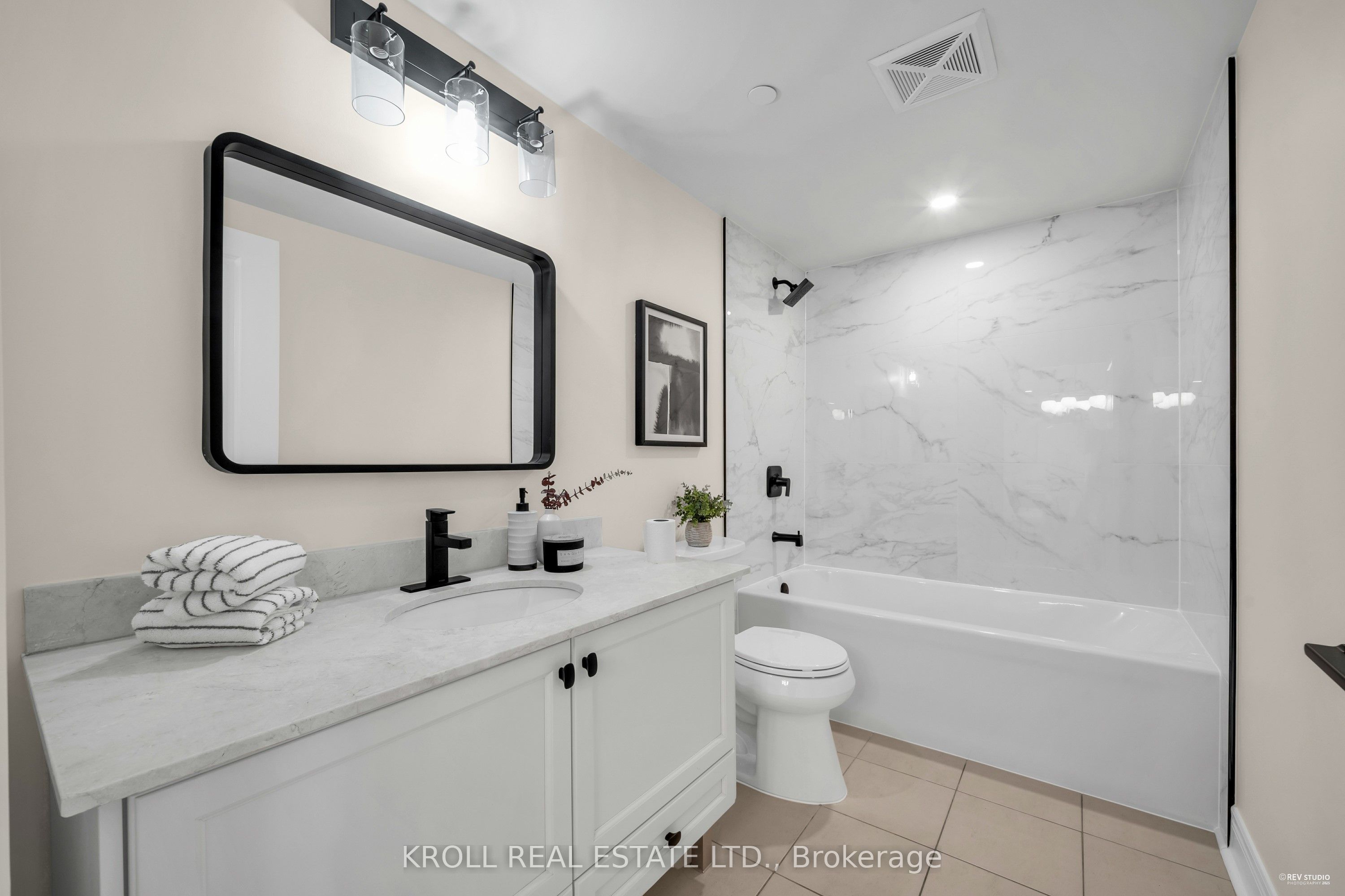 #229 - 701 Sheppard Avenue Property Photo 14