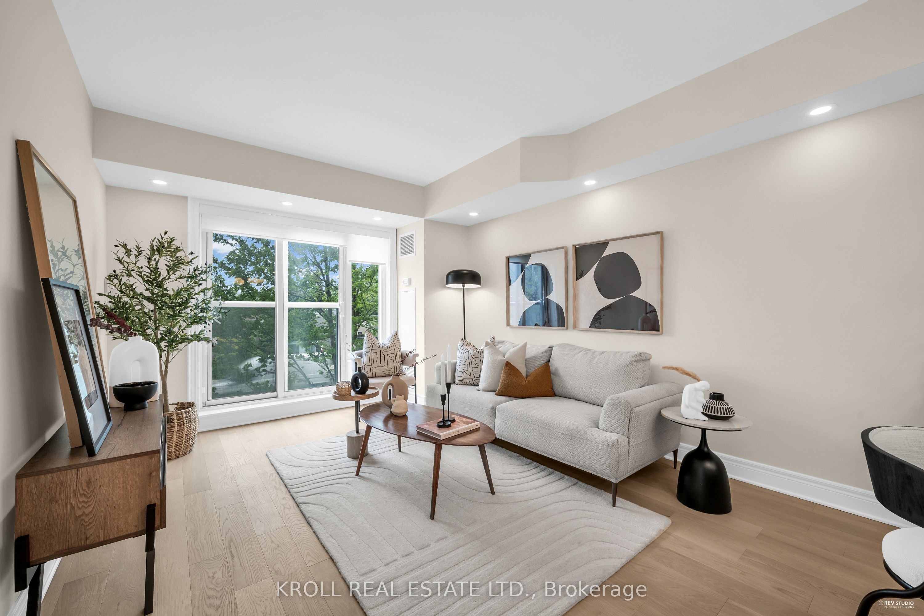 #229 - 701 Sheppard Avenue Property Photo 21