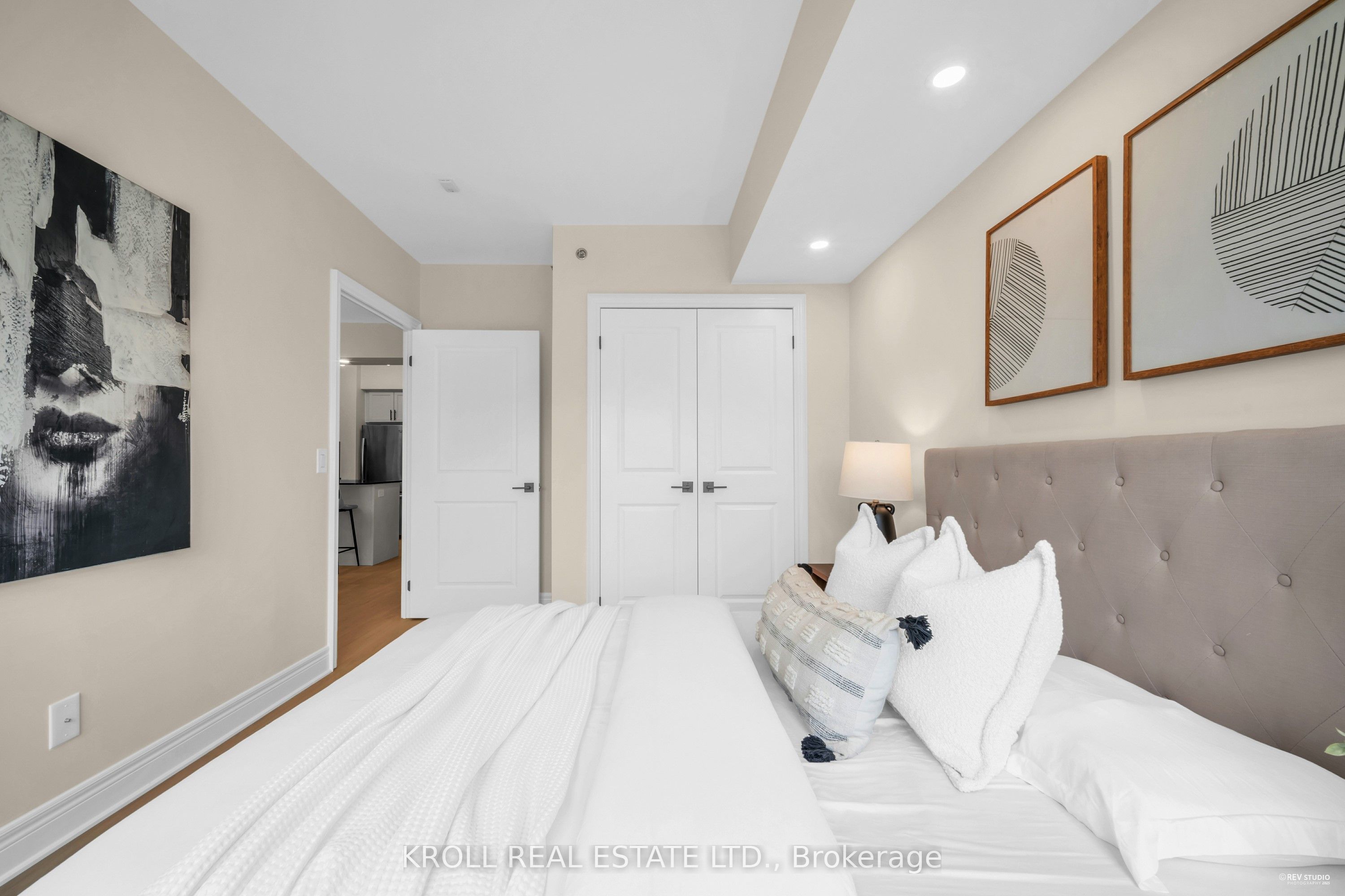#229 - 701 Sheppard Avenue Property Photo 34