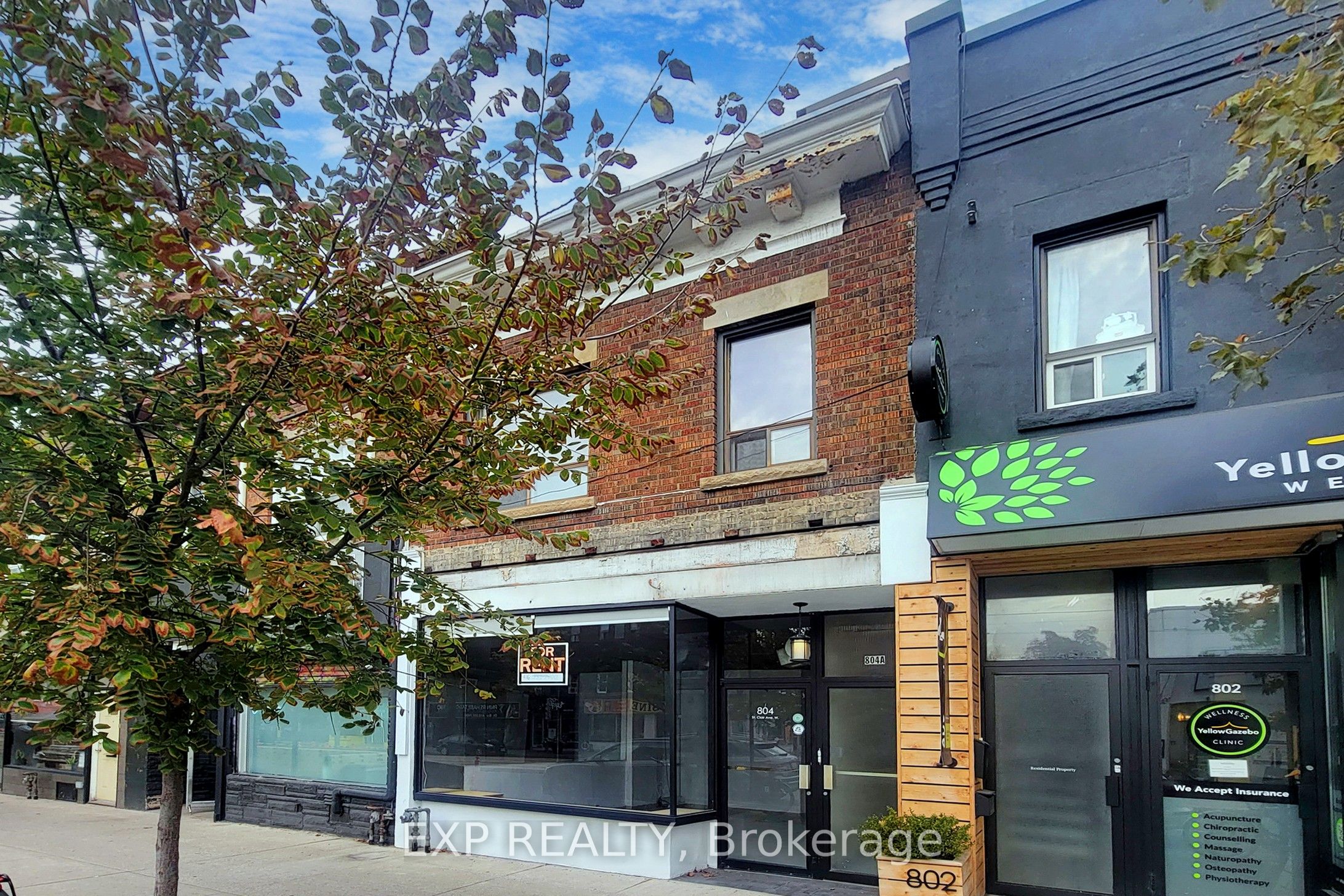 #main - 804 St Clair Avenue Property Photo 4
