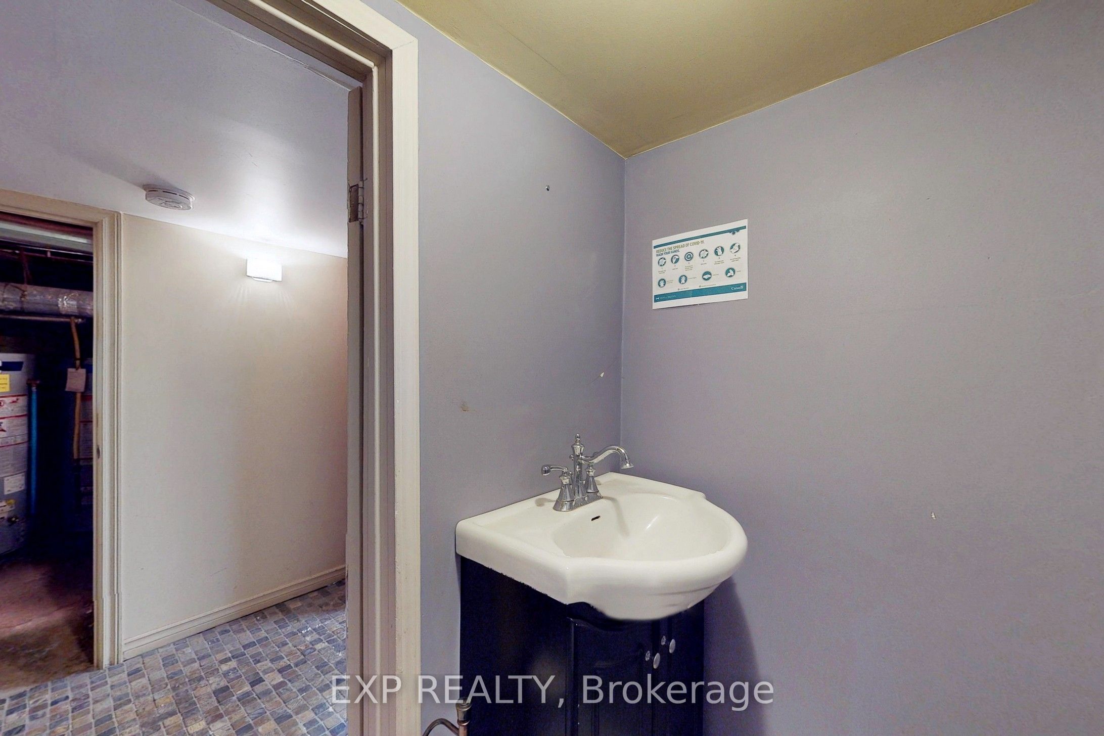#main - 804 St Clair Avenue Property Photo 22