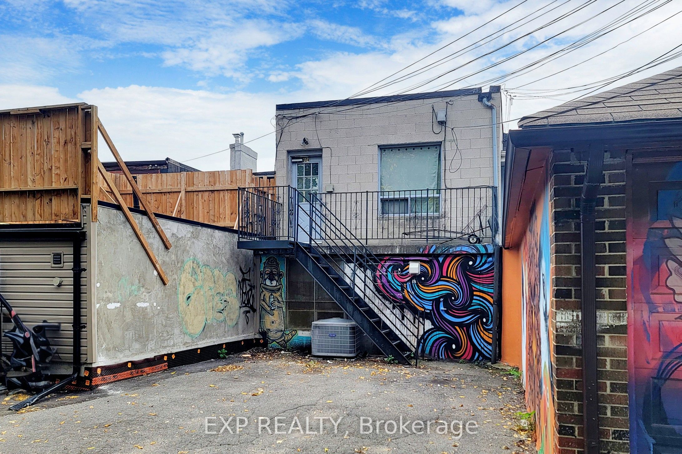 #main - 804 St Clair Avenue Property Photo 24