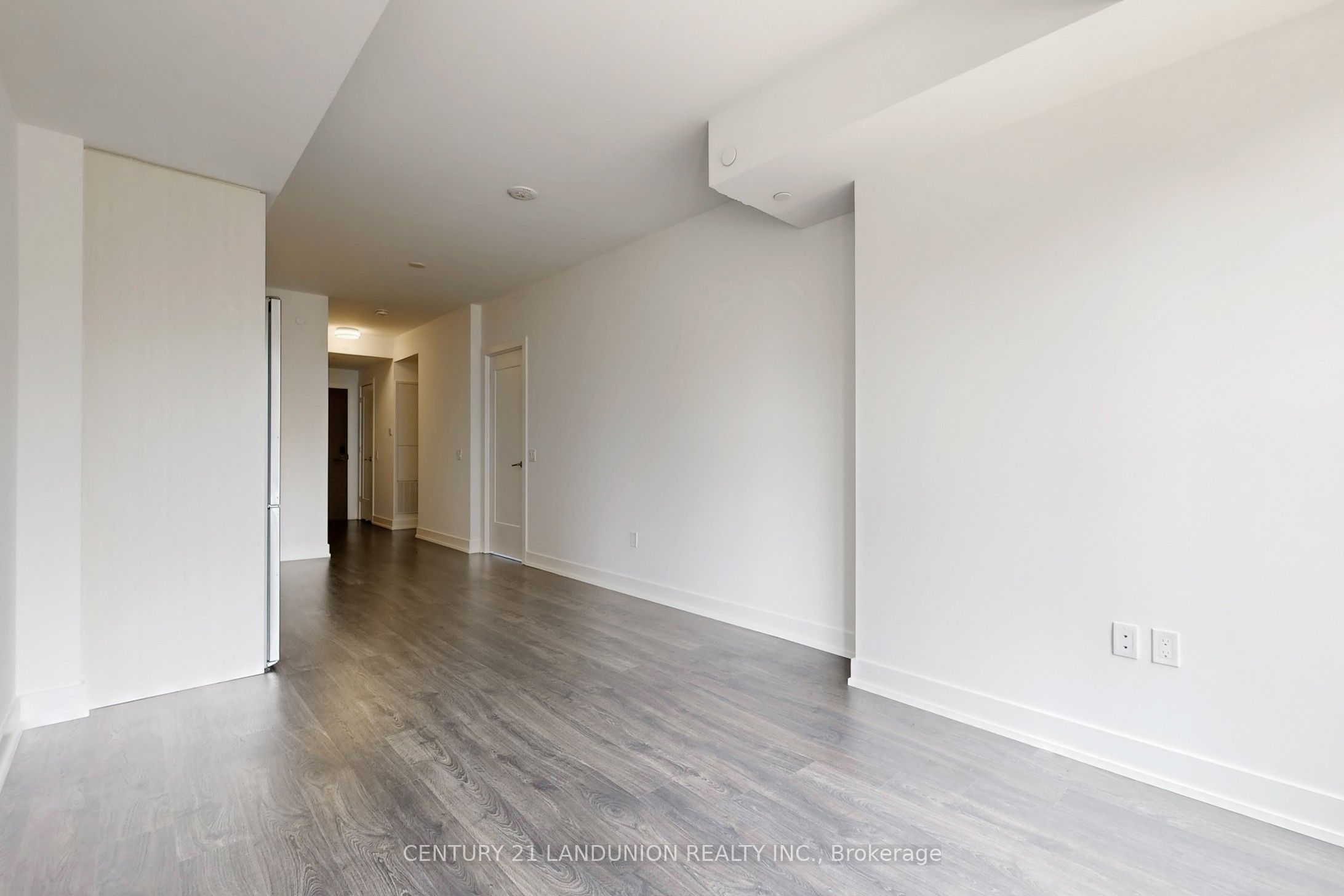 30 Inn On The Park Drive 302 Property Photo 13