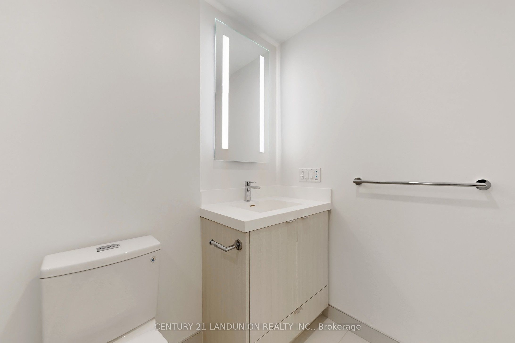 30 Inn On The Park Drive 302 Property Photo 21