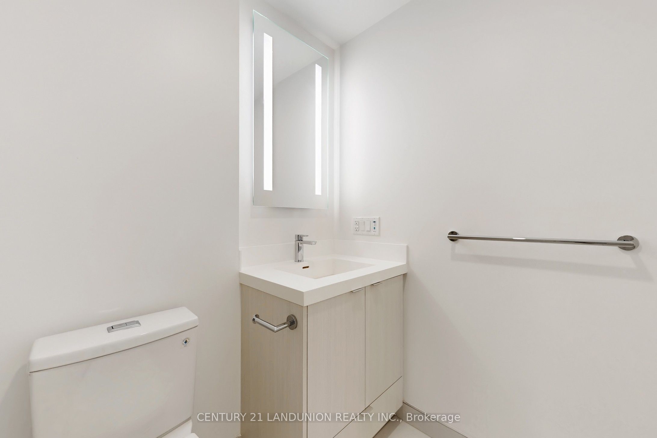 30 Inn On The Park Drive 302 Property Photo 26