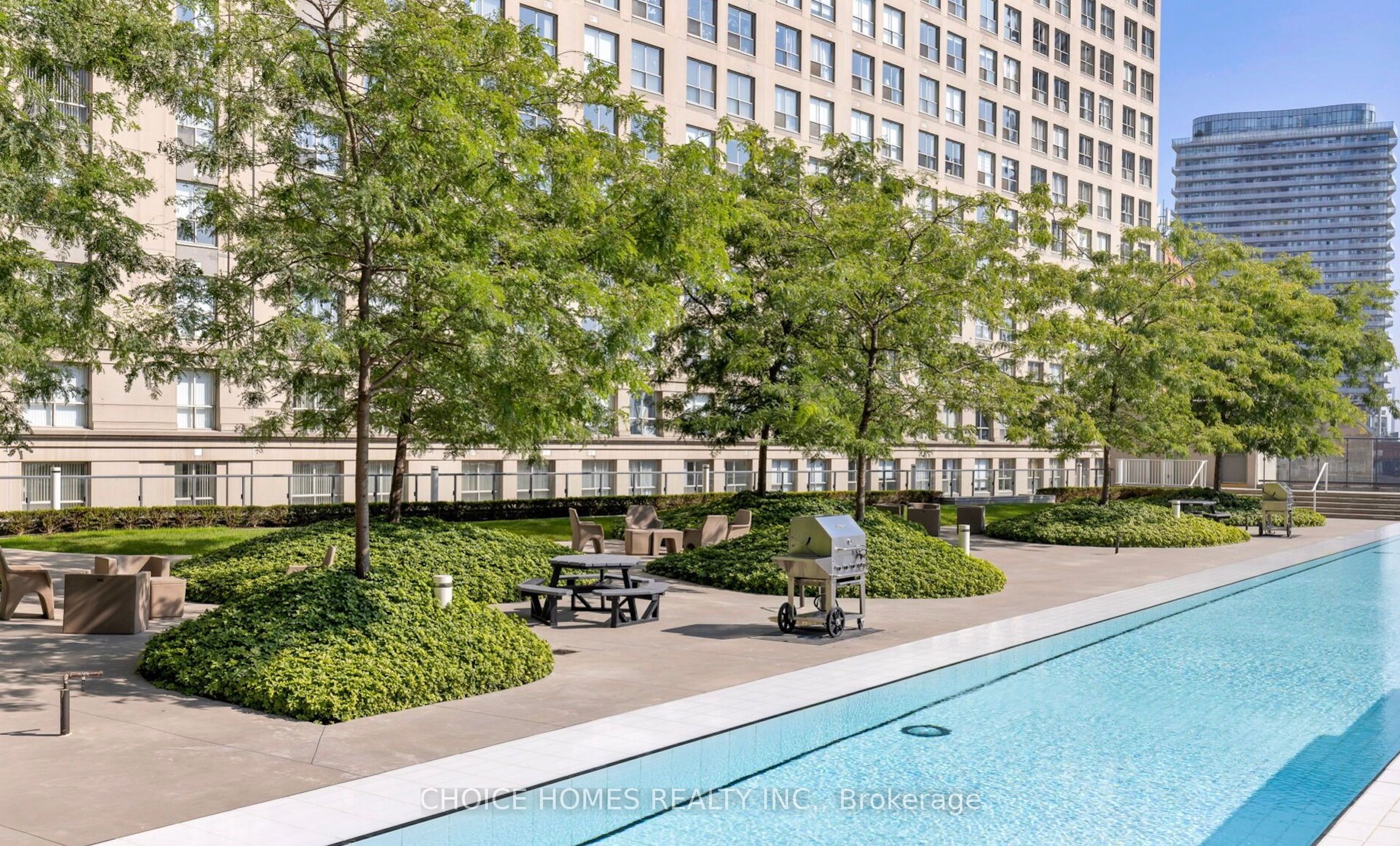 1 The Esplanade N/a 702 Property Photo 17