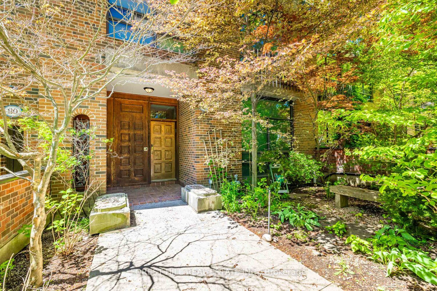 82 Oriole Road Property Photo 1