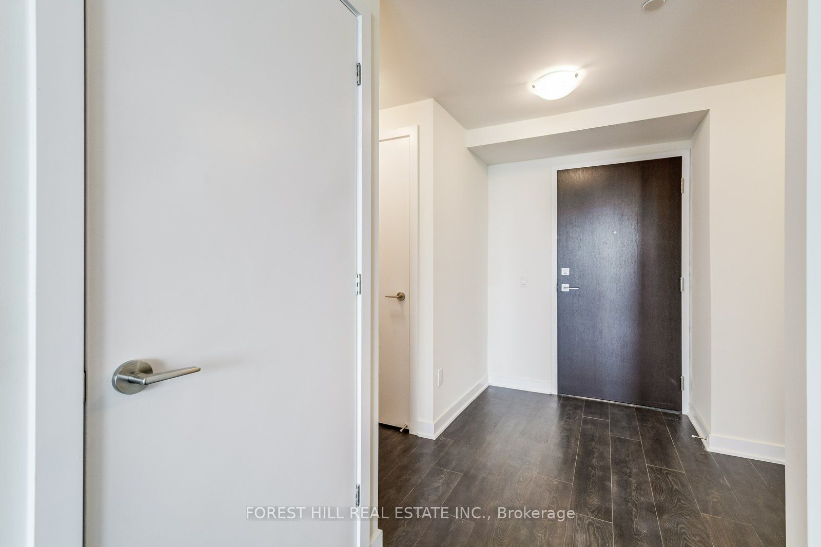 2221 Yonge Street 5210 Property Photo 12