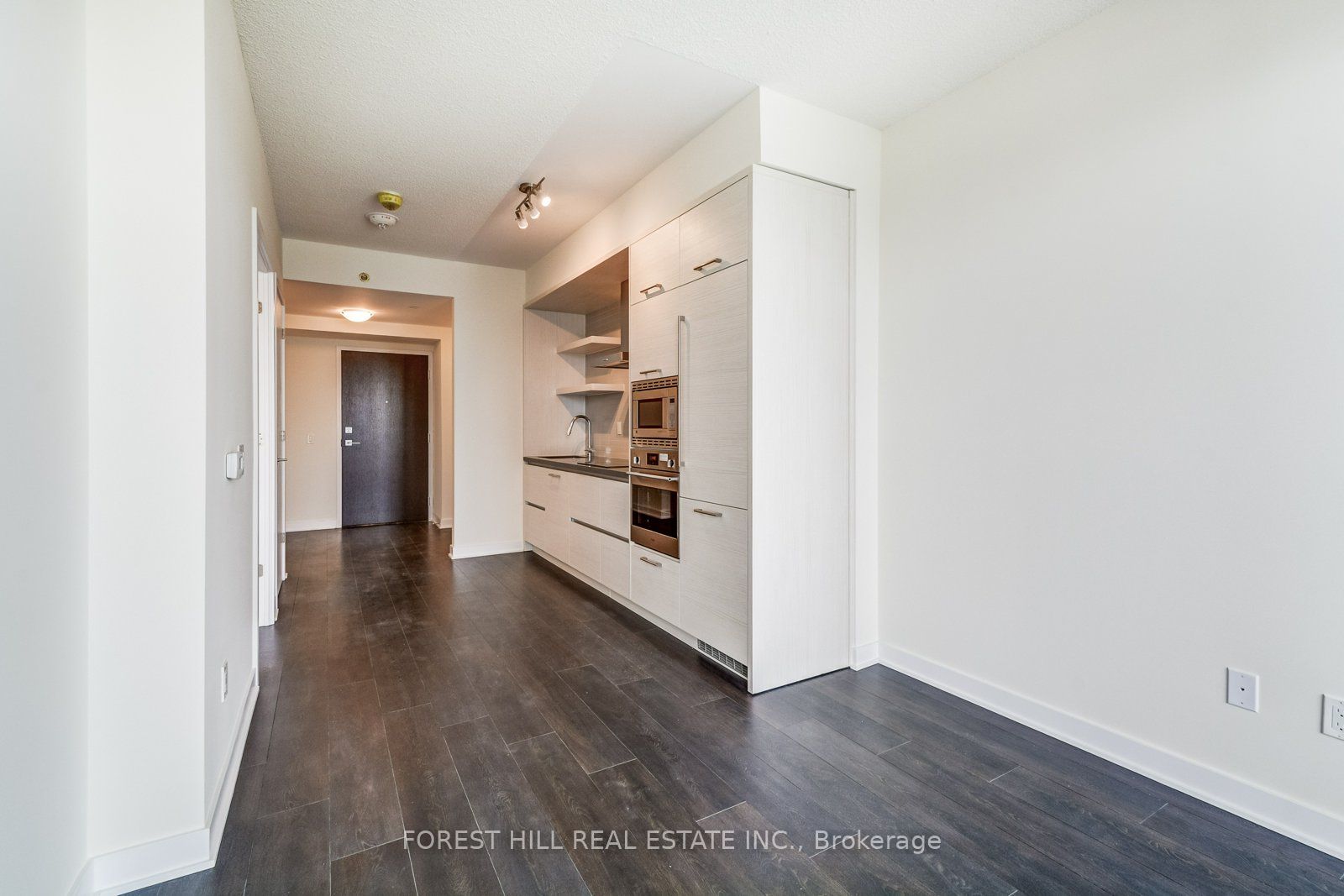 2221 Yonge Street 5210 Property Photo 18