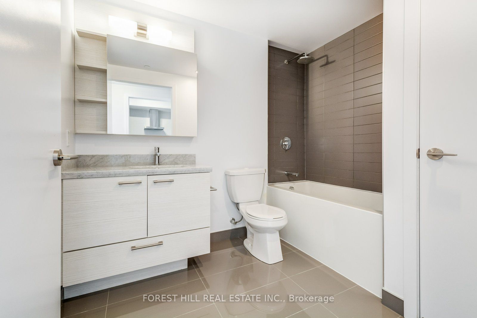 2221 Yonge Street 5210 Property Photo 20