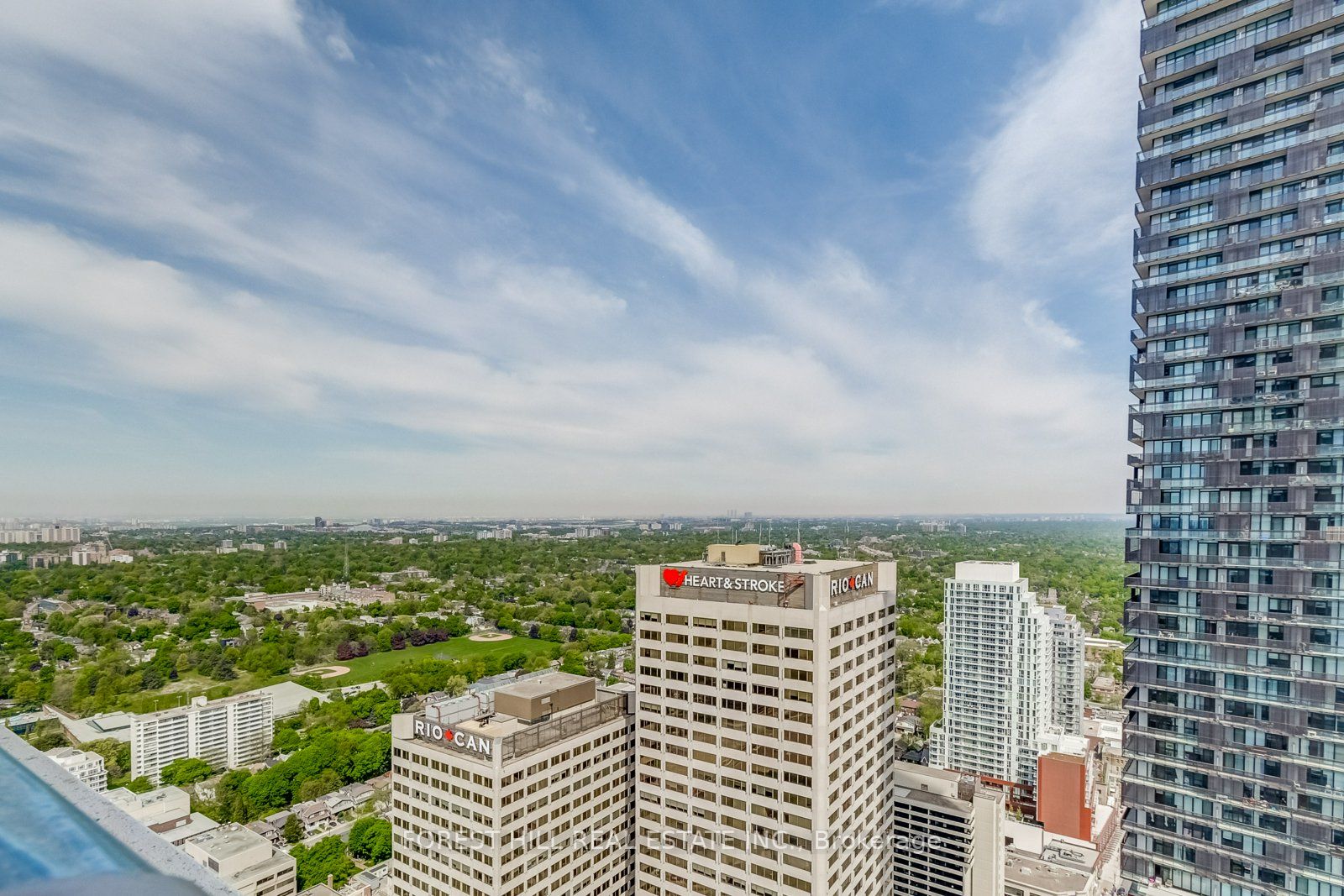 2221 Yonge Street 5210 Property Photo 29