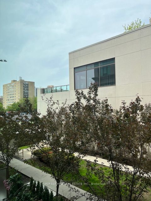 #th15 - 310 Tweedsmuir Avenue Property Photo 31