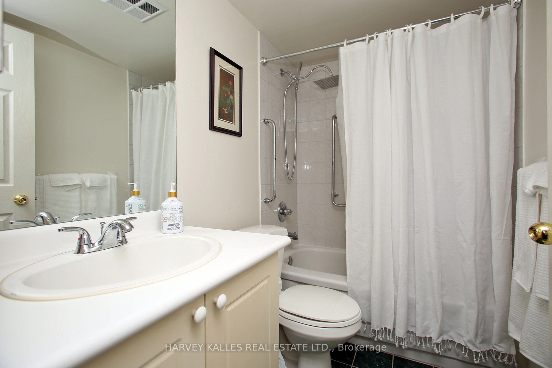 #uph07 - 256 Doris Avenue Property Photo 28