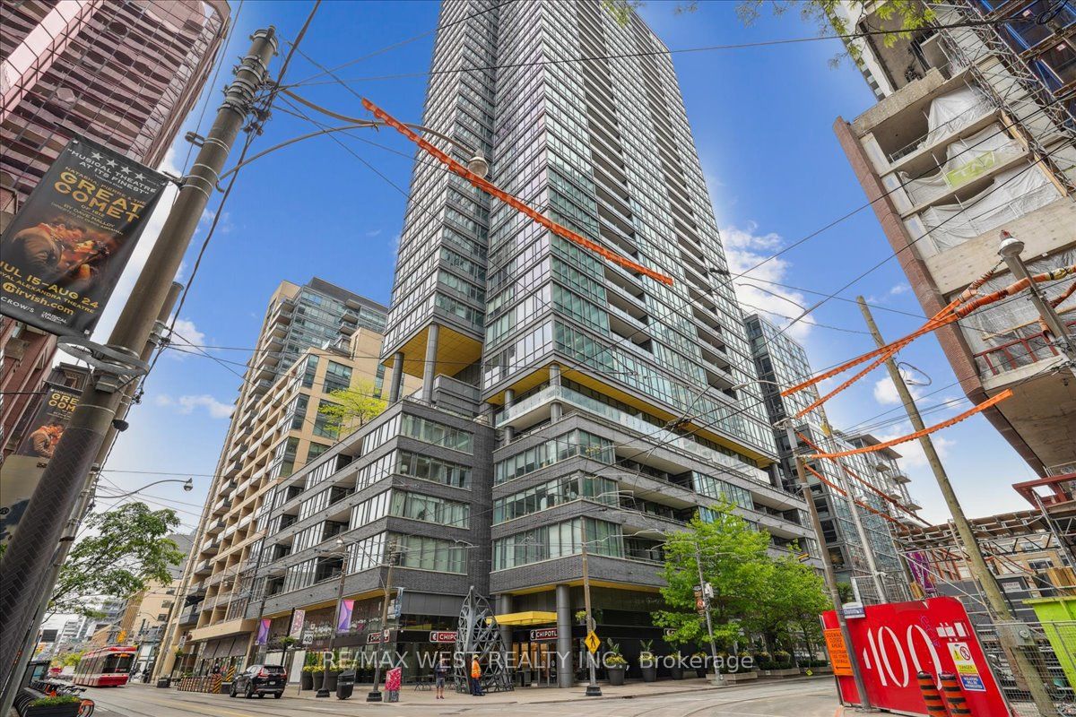 #1106 - 8 Charlotte Street Property Photo 1