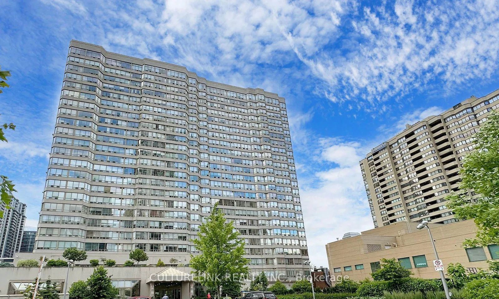 #2215 - 30 Greenfield Avenue Property Photo 1