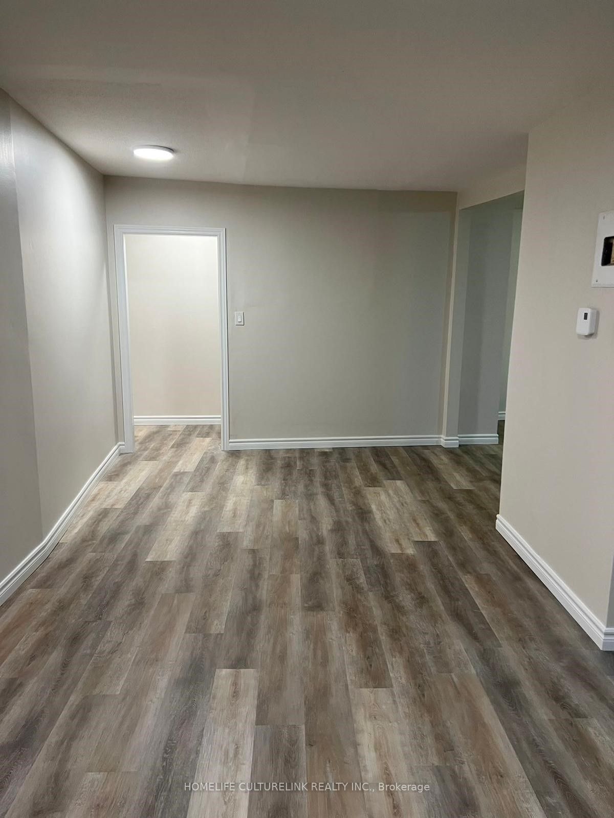 3445 Yonge Street 2/f Property Photo 5