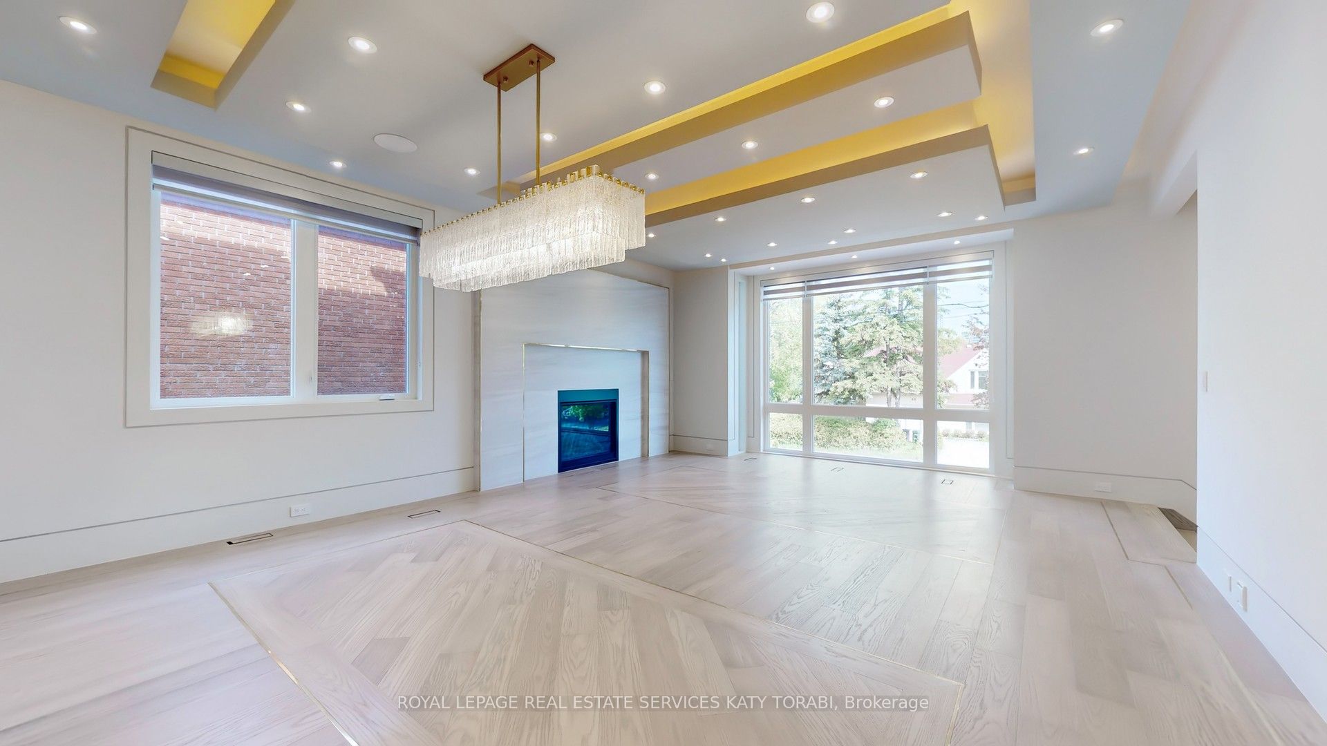 49 Abitibi Avenue Property Photo 4