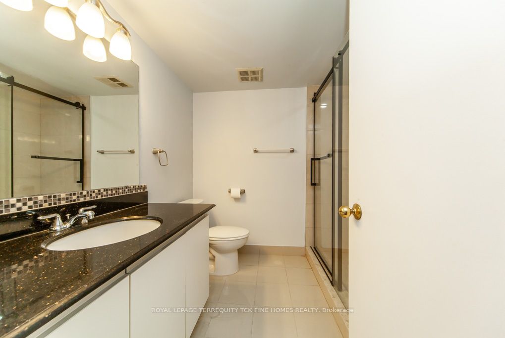 215 Wynford Drive 1905 Property Photo 19