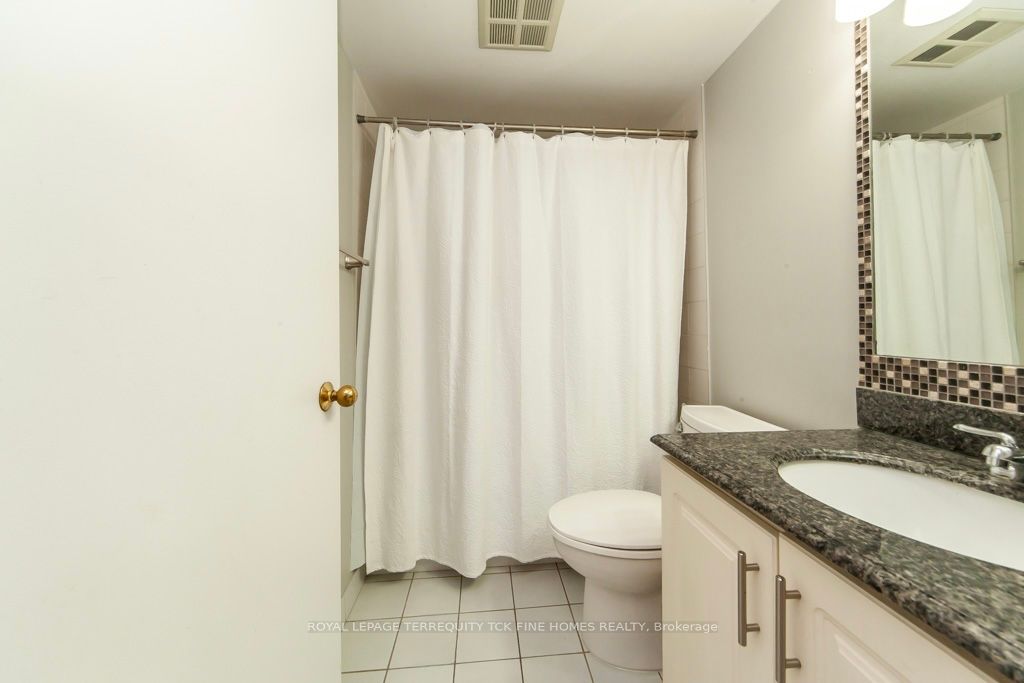 215 Wynford Drive 1905 Property Photo 25