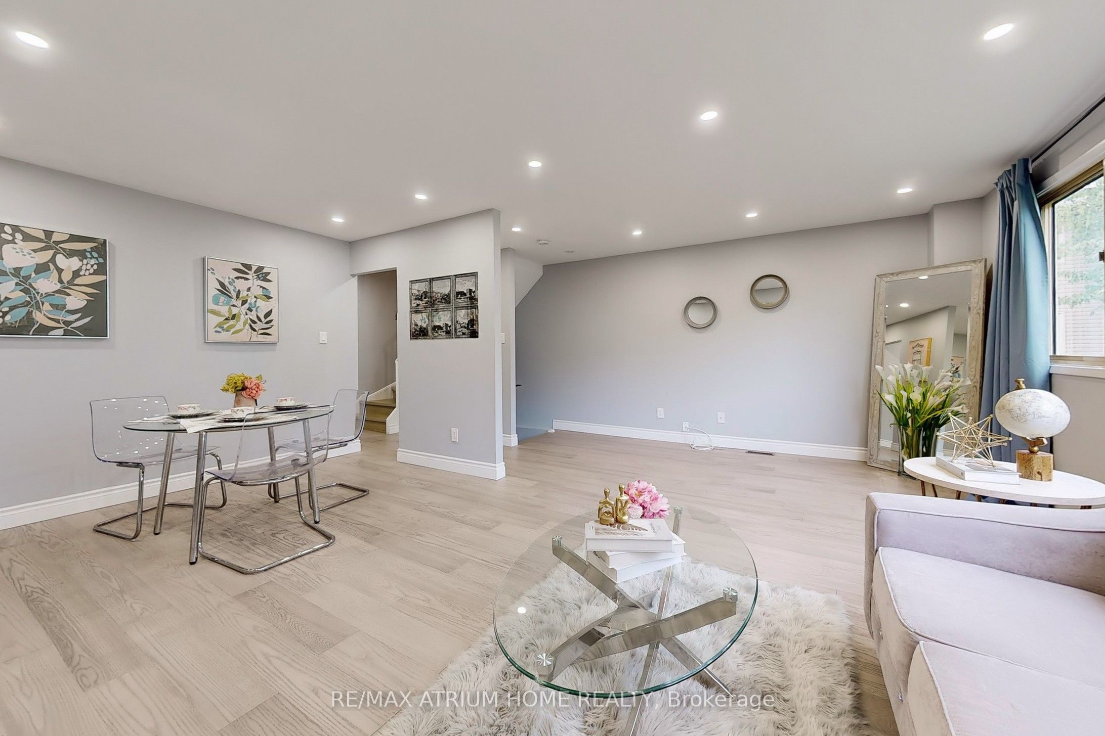 10 Townsend Road Property Photo 6