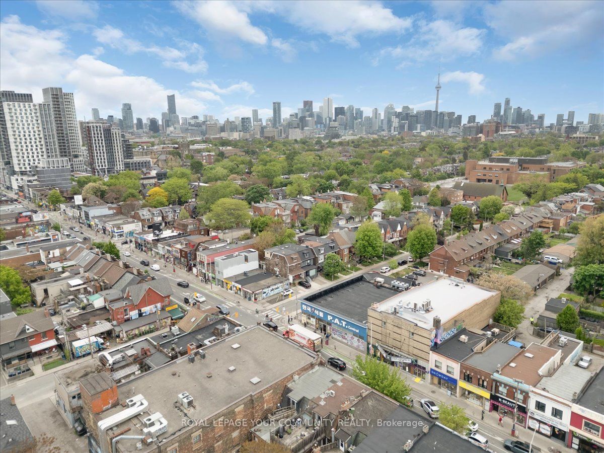 676 Bloor Street Property Photo 37