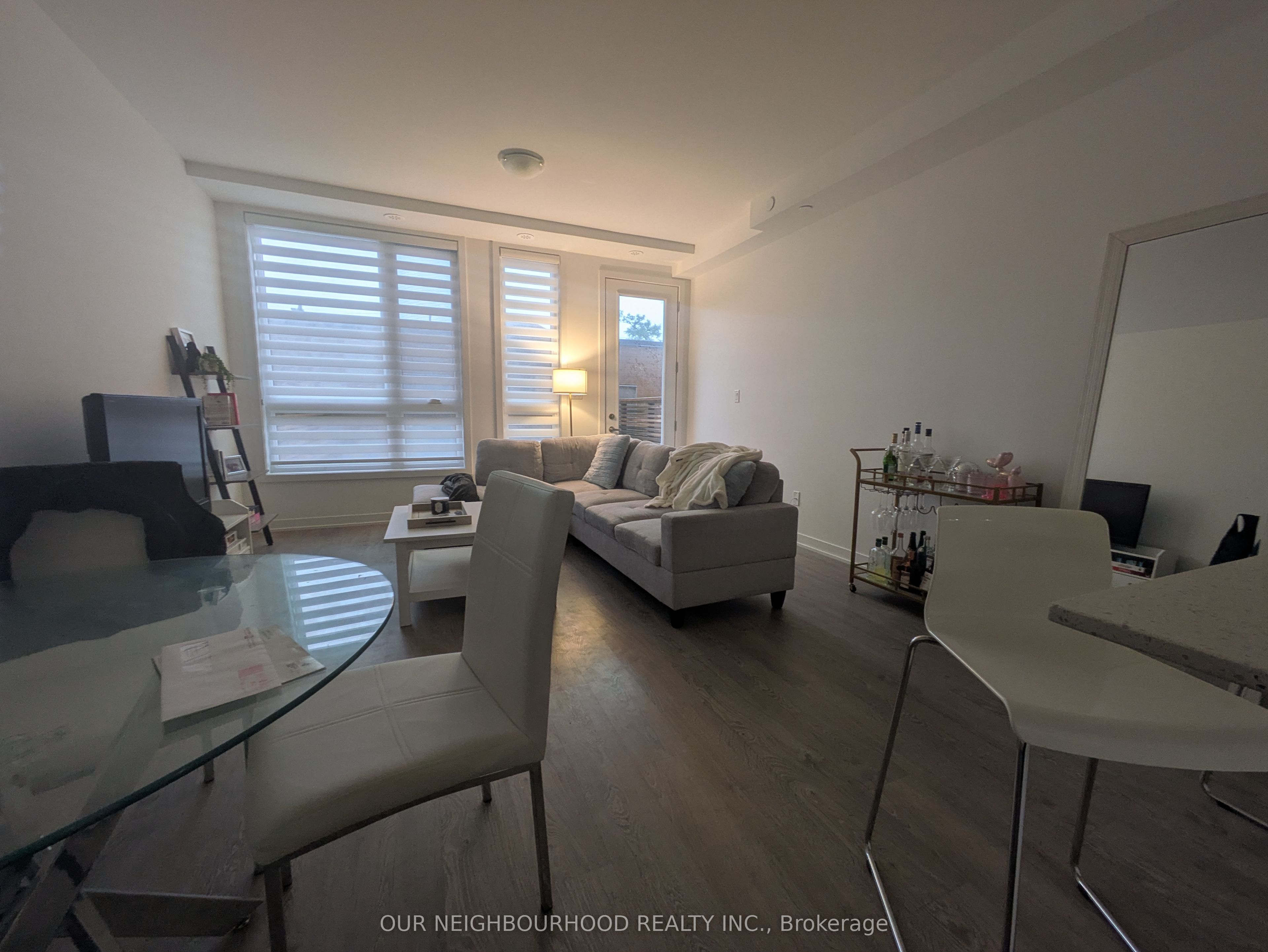 106 Green Gardens Boulevard Property Photo 6