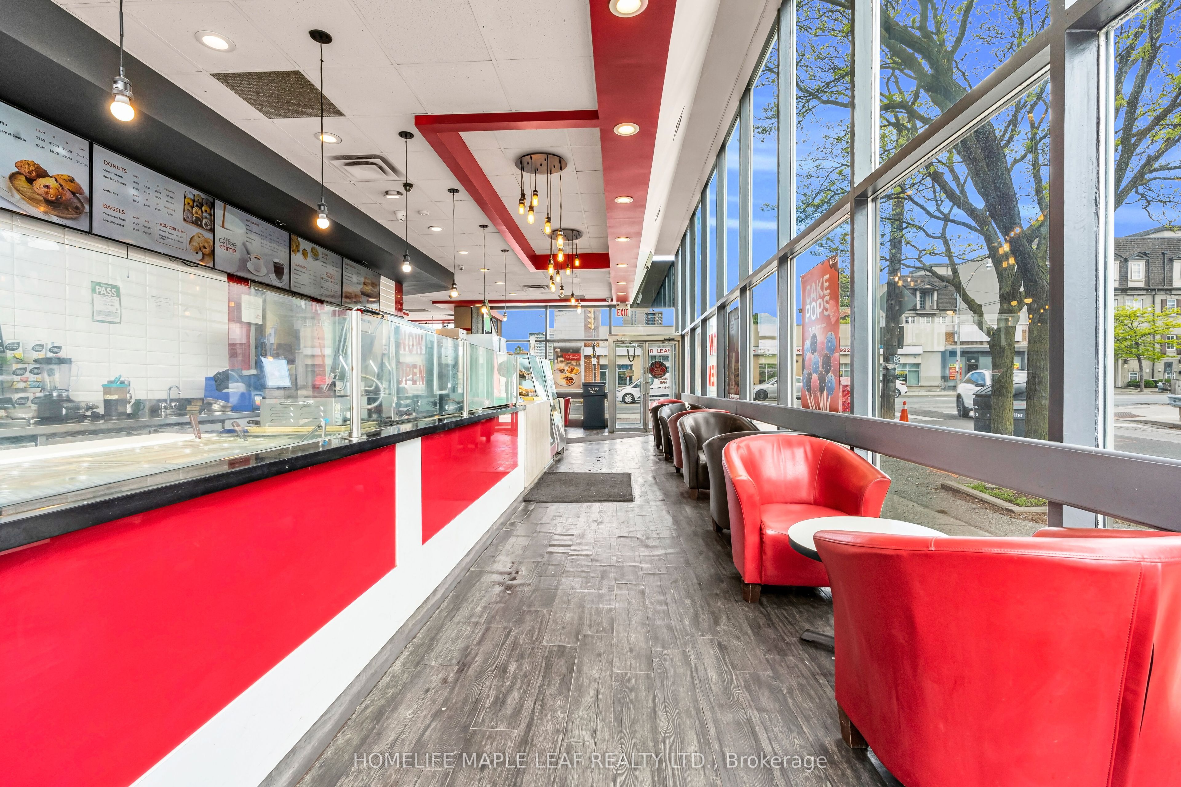 1471 Eglinton Avenue Property Photo 14