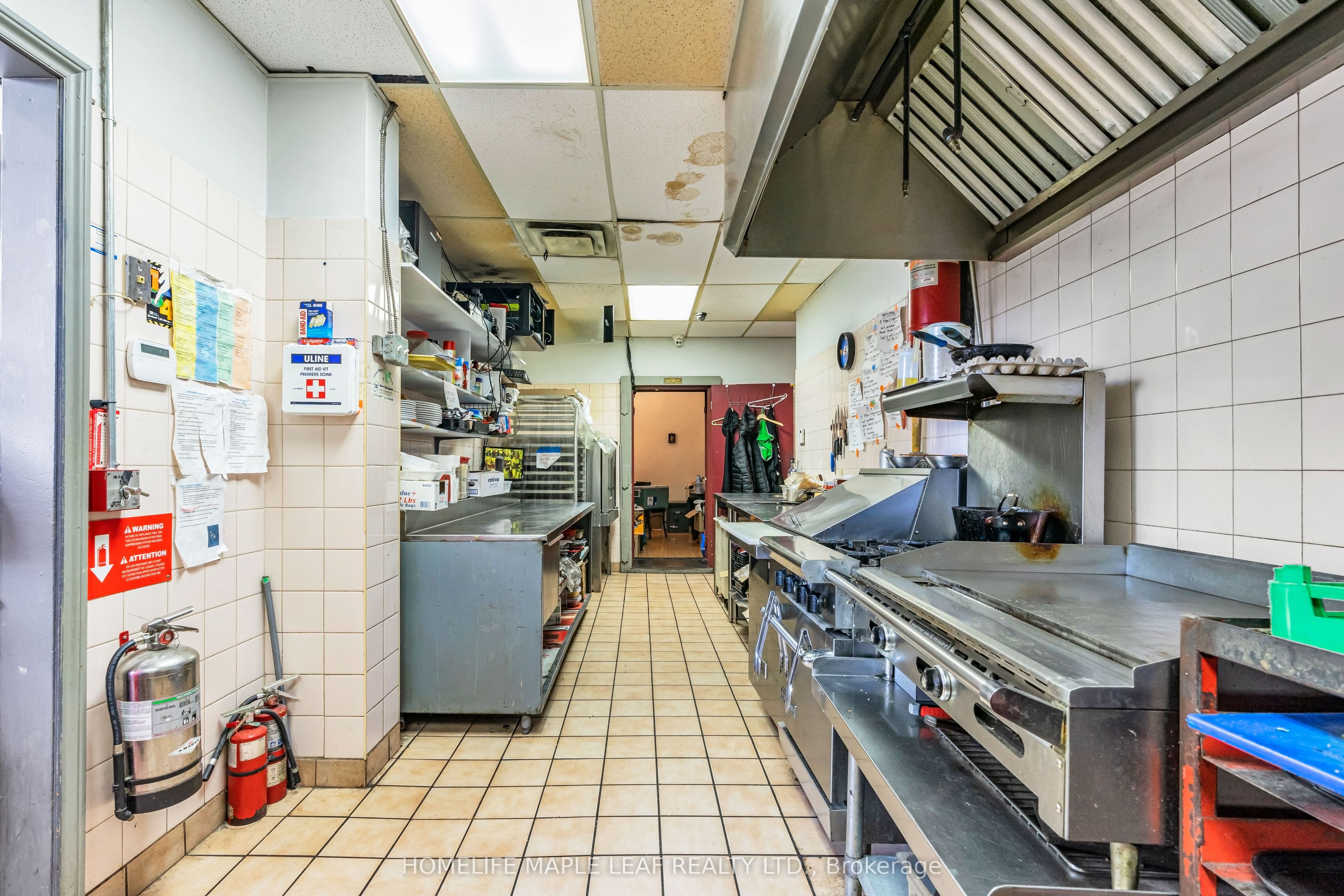 1471 Eglinton Avenue Property Photo 29