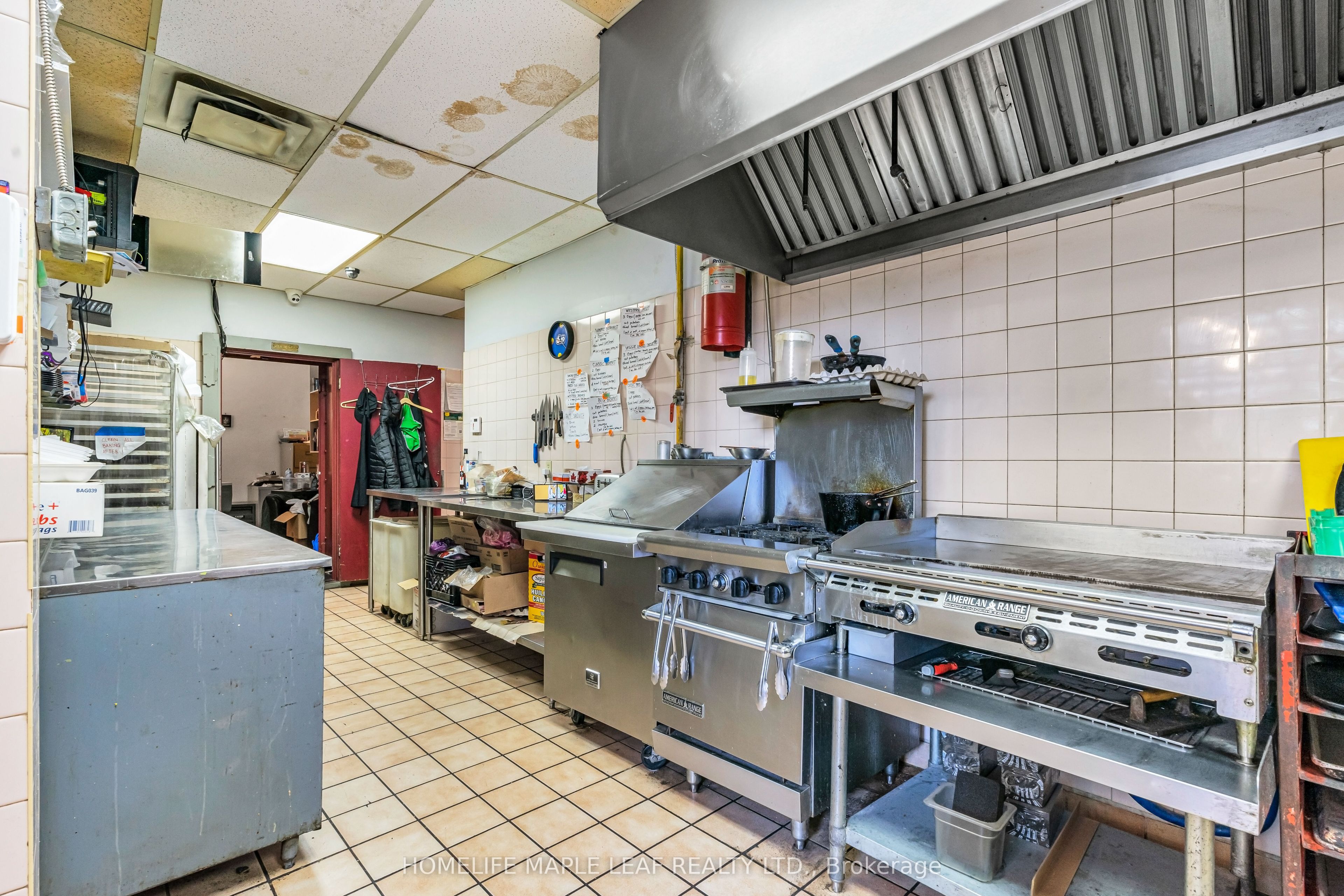 1471 Eglinton Avenue Property Photo 30